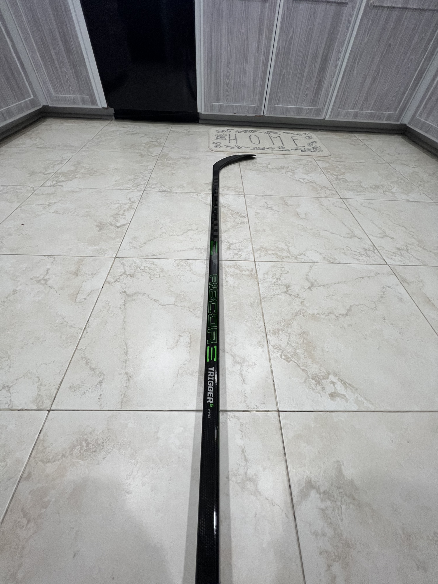 New Ccm trigger 5 LH p90 95 flex | SidelineSwap