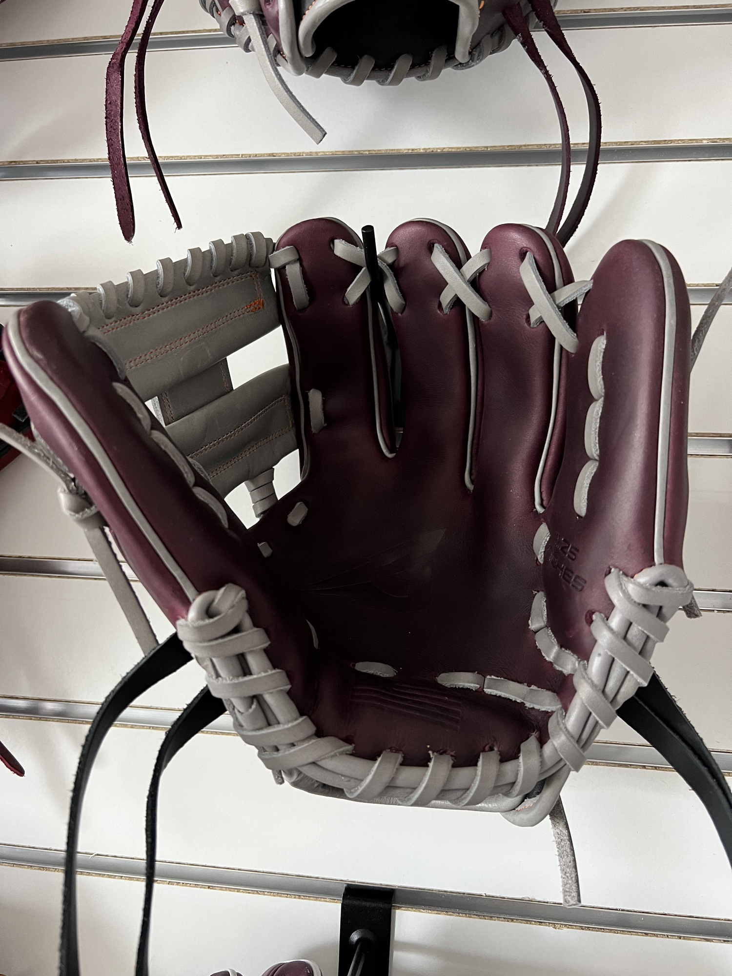 Goin Yard 2023 Infield 11.25" Baseball Glove SidelineSwap