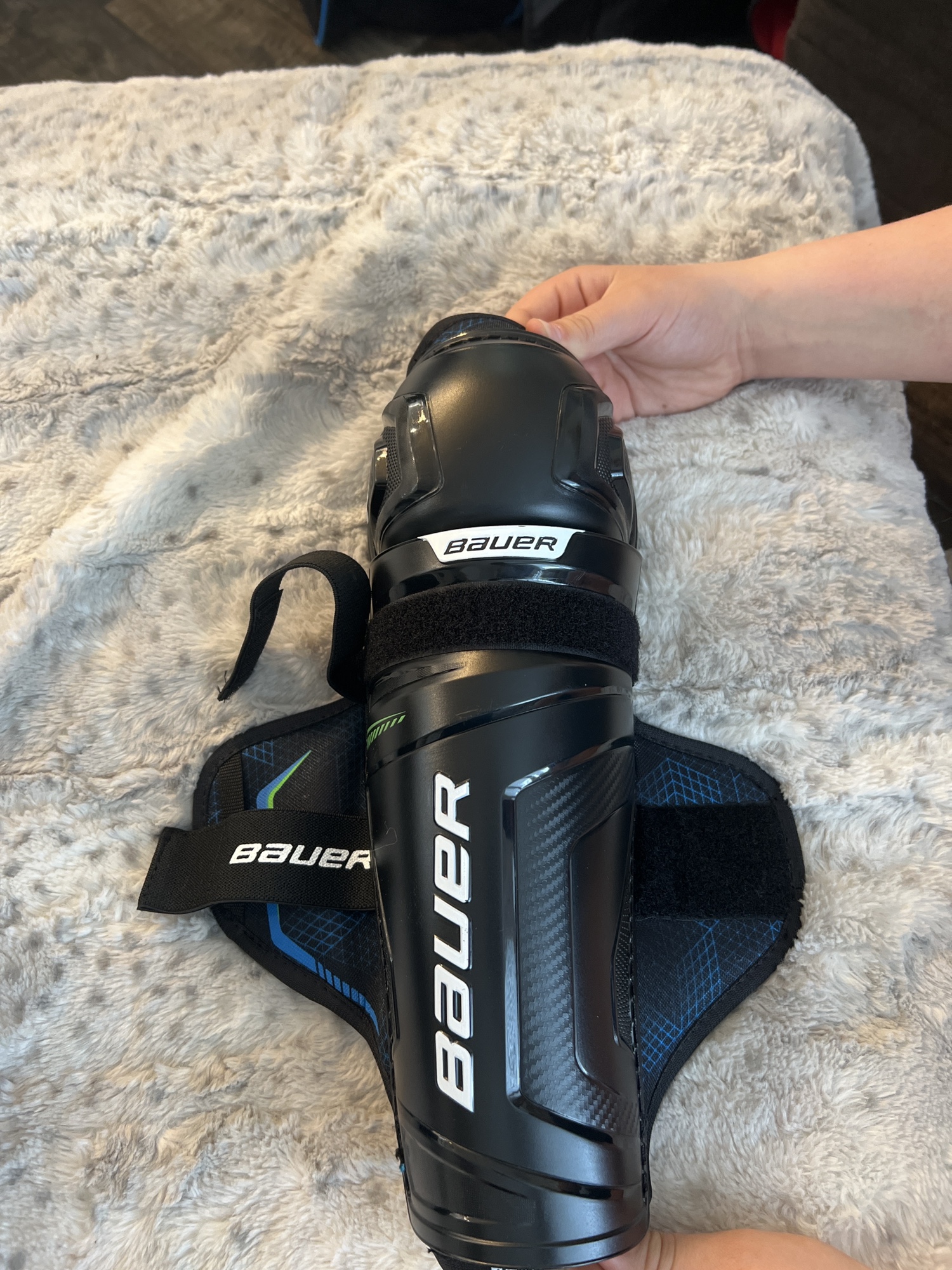 Used Bauer X Shin Pads | SidelineSwap