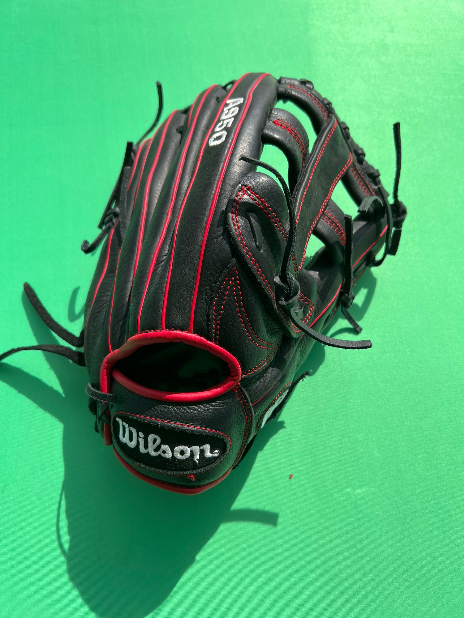 Used Wilson A950 Right Hand Throw Outfield Baseball Glove 13" SidelineSwap