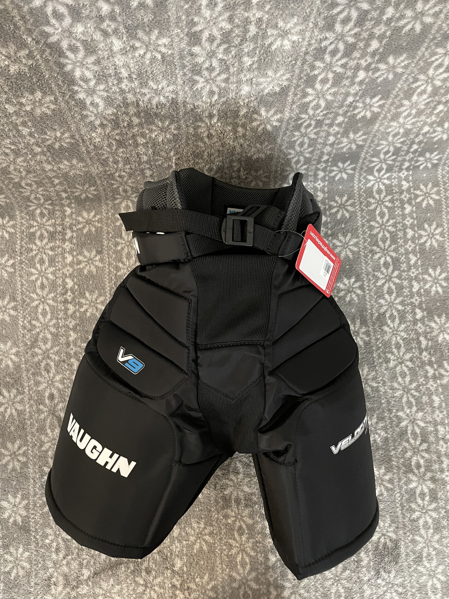 Like New Junior Medium/Large Vaughn Velocity V9 Pro Hockey Goalie Pants SidelineSwap