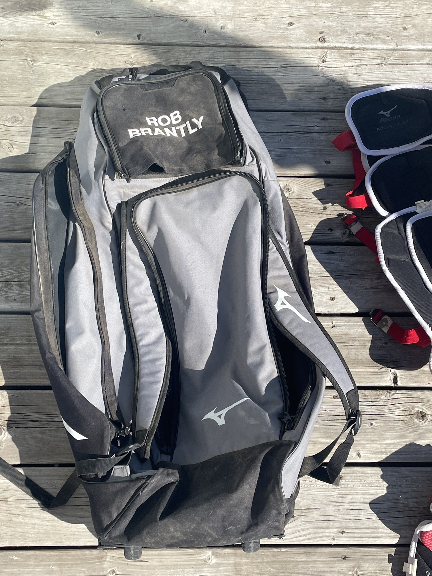 Mizuno Catchers gear & Bag SidelineSwap