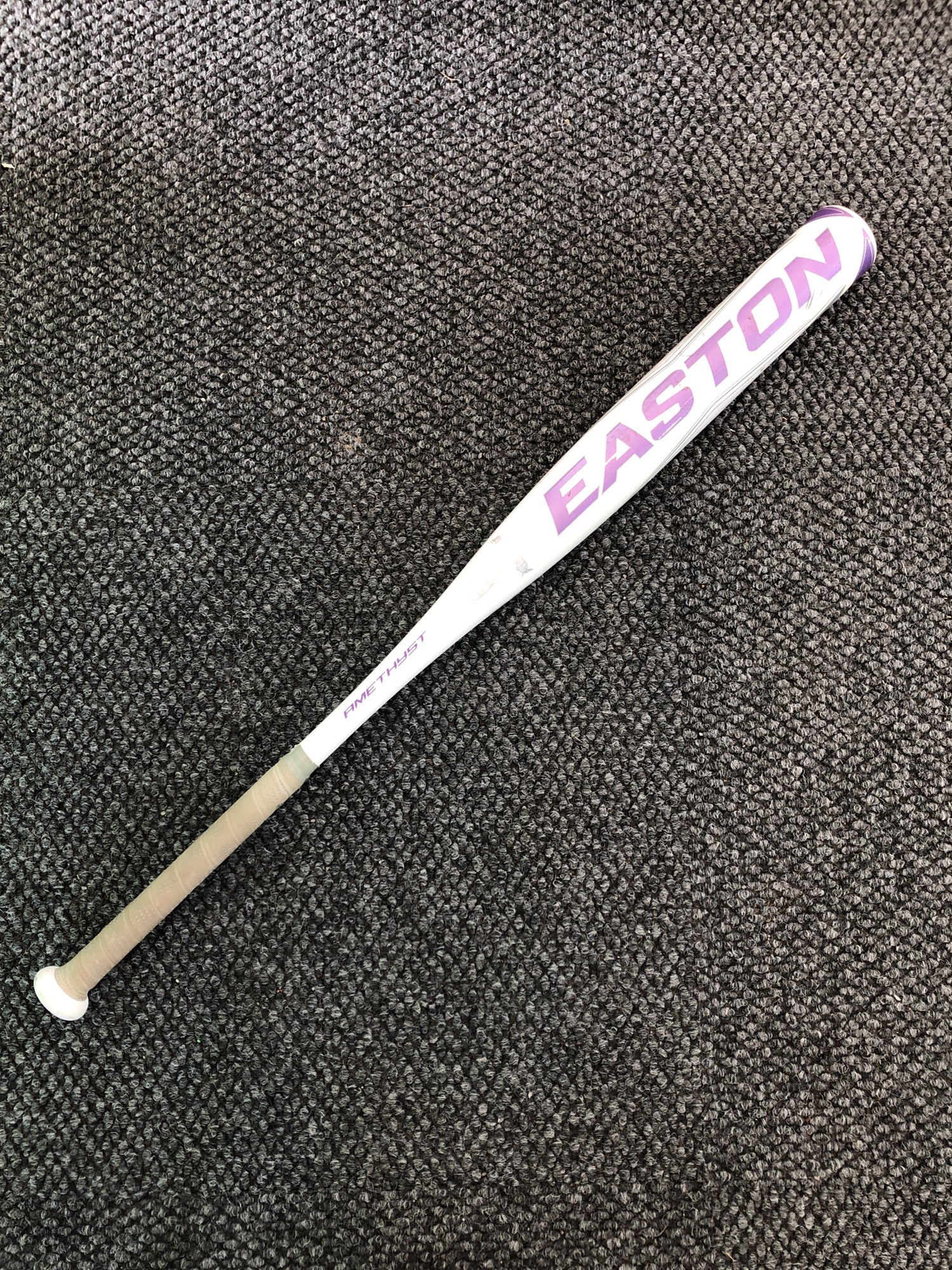Used Easton Amethyst (31") Alloy Softball Bat 20OZ (11) SidelineSwap