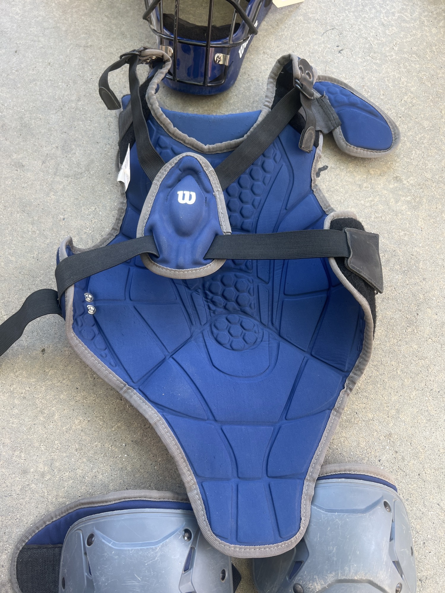 Used Wilson Catcher's Set SidelineSwap