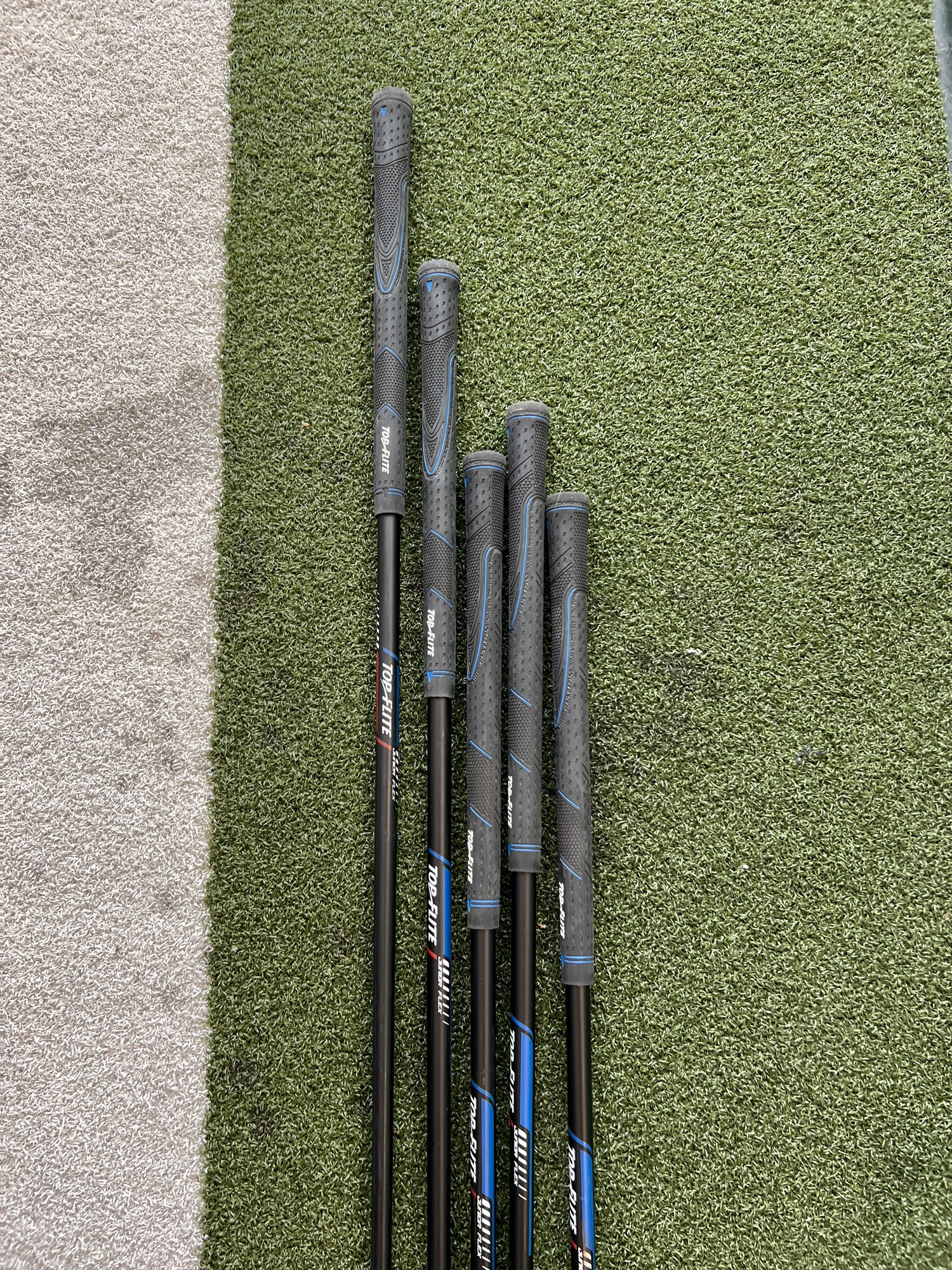 Used Junior Top Flite Right Clubs Junior 5 Clubs (Driver, Hybrid, SW, 7