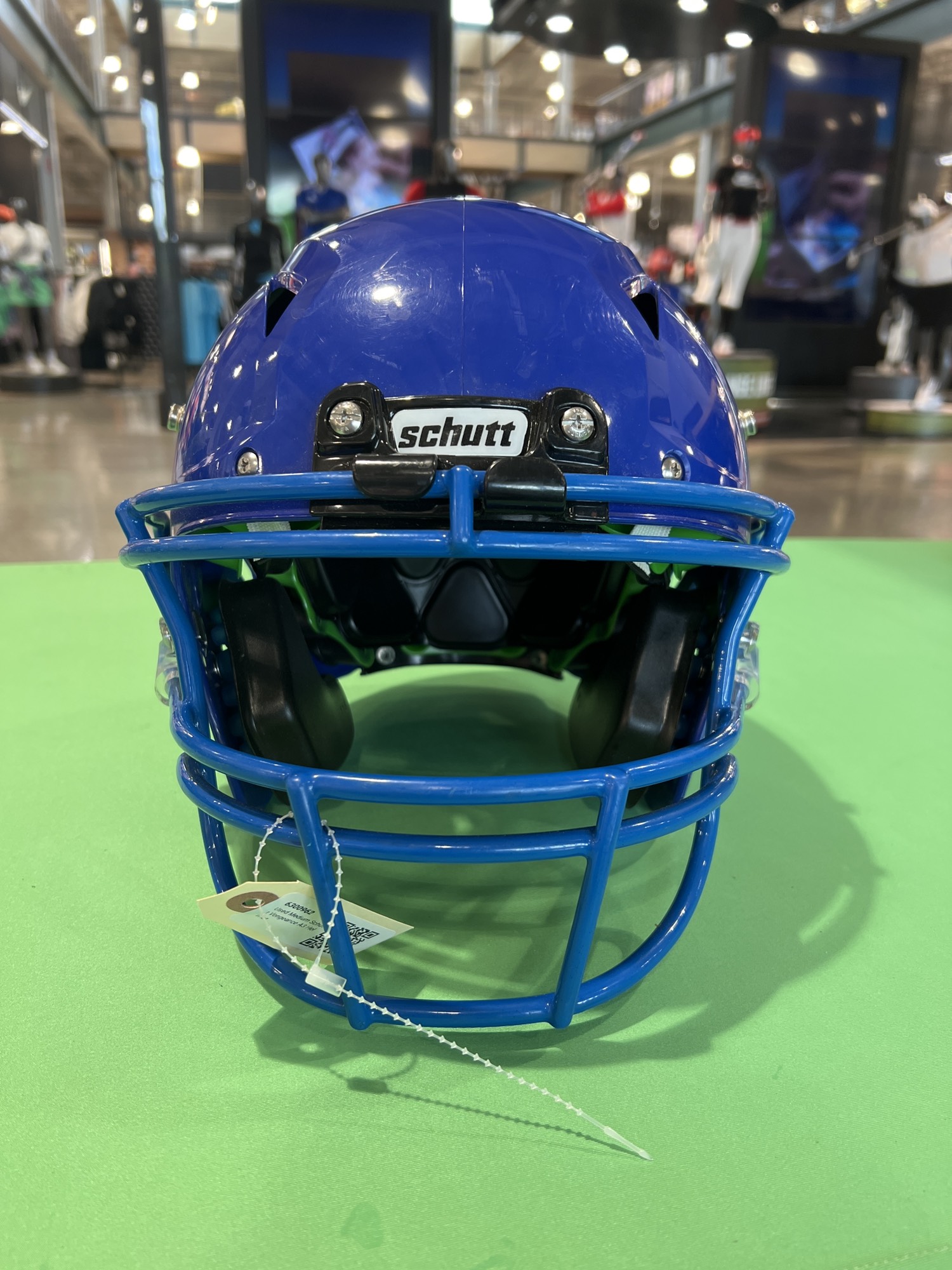 Used Medium Schutt Vengeance A3 Helmet SidelineSwap