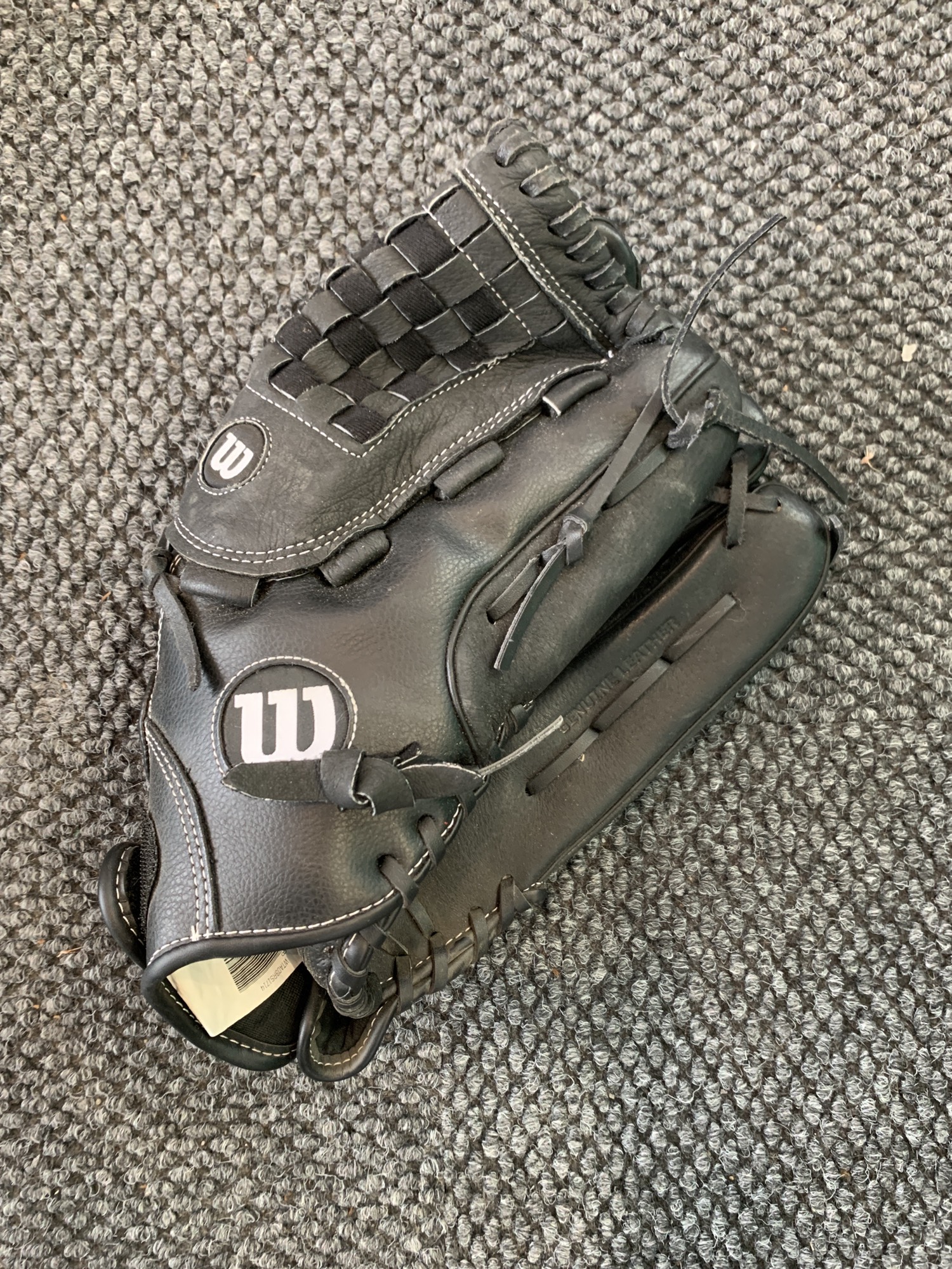 Used Wilson A360 RightHand Throw Outfield Softball Glove (14