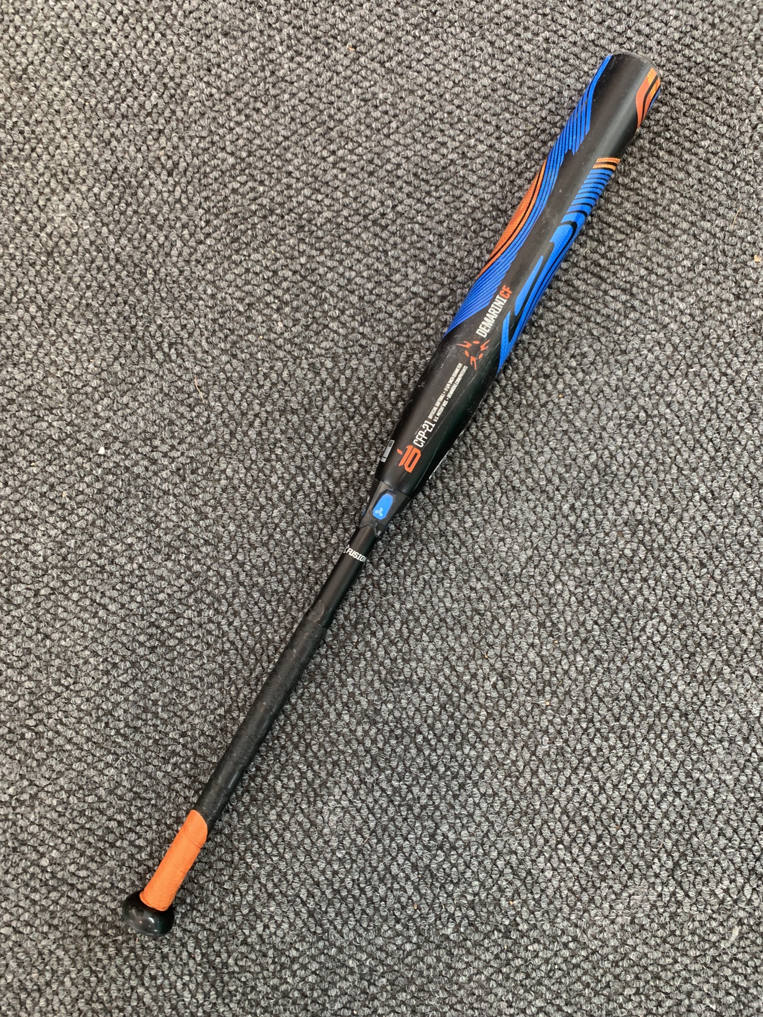 Used DeMarini CF (33") Composite Softball Bat 23OZ (10) SidelineSwap