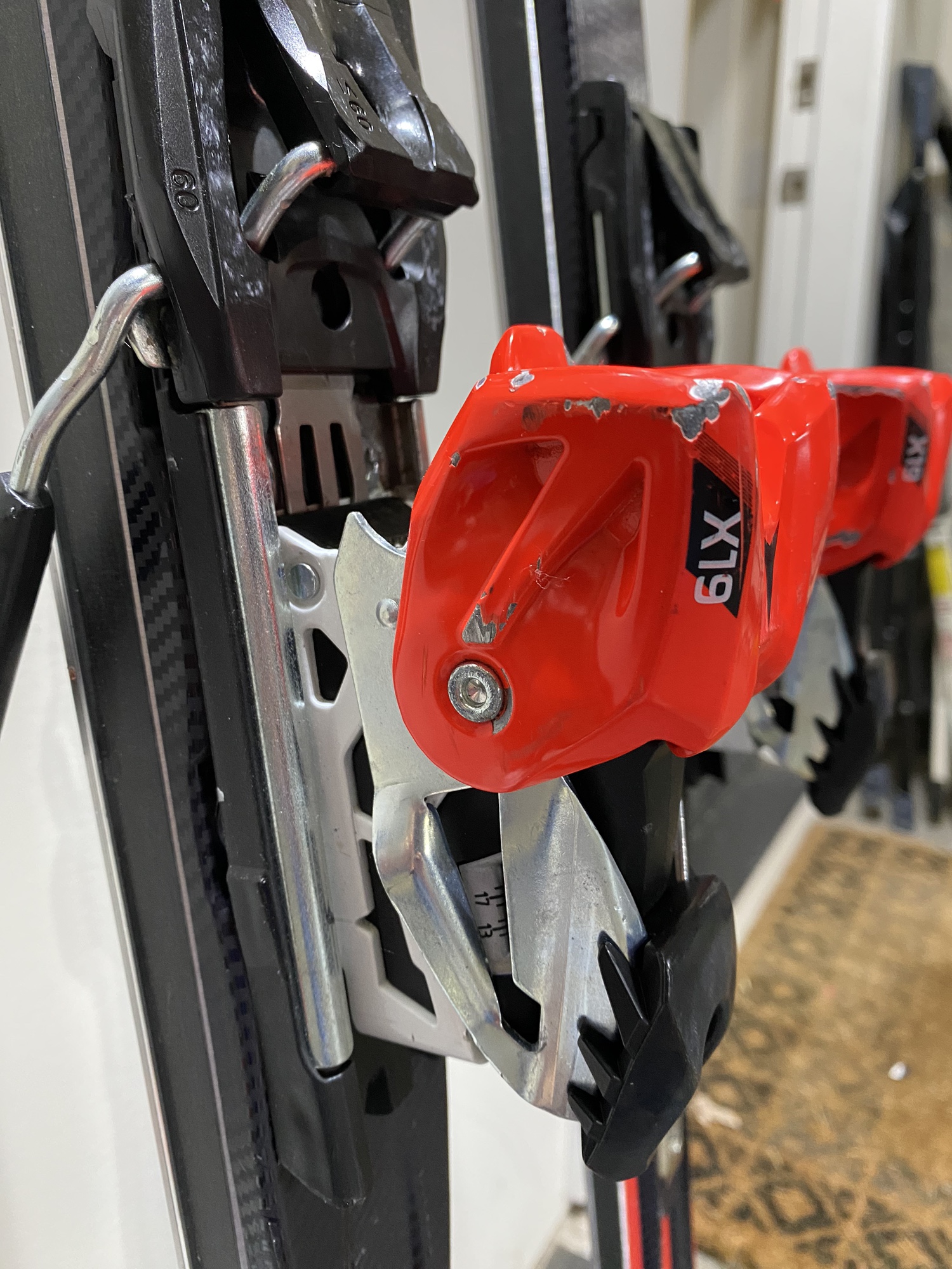 Men's Atomic Redster FIS SG Race Skis With X19 Bindings SidelineSwap