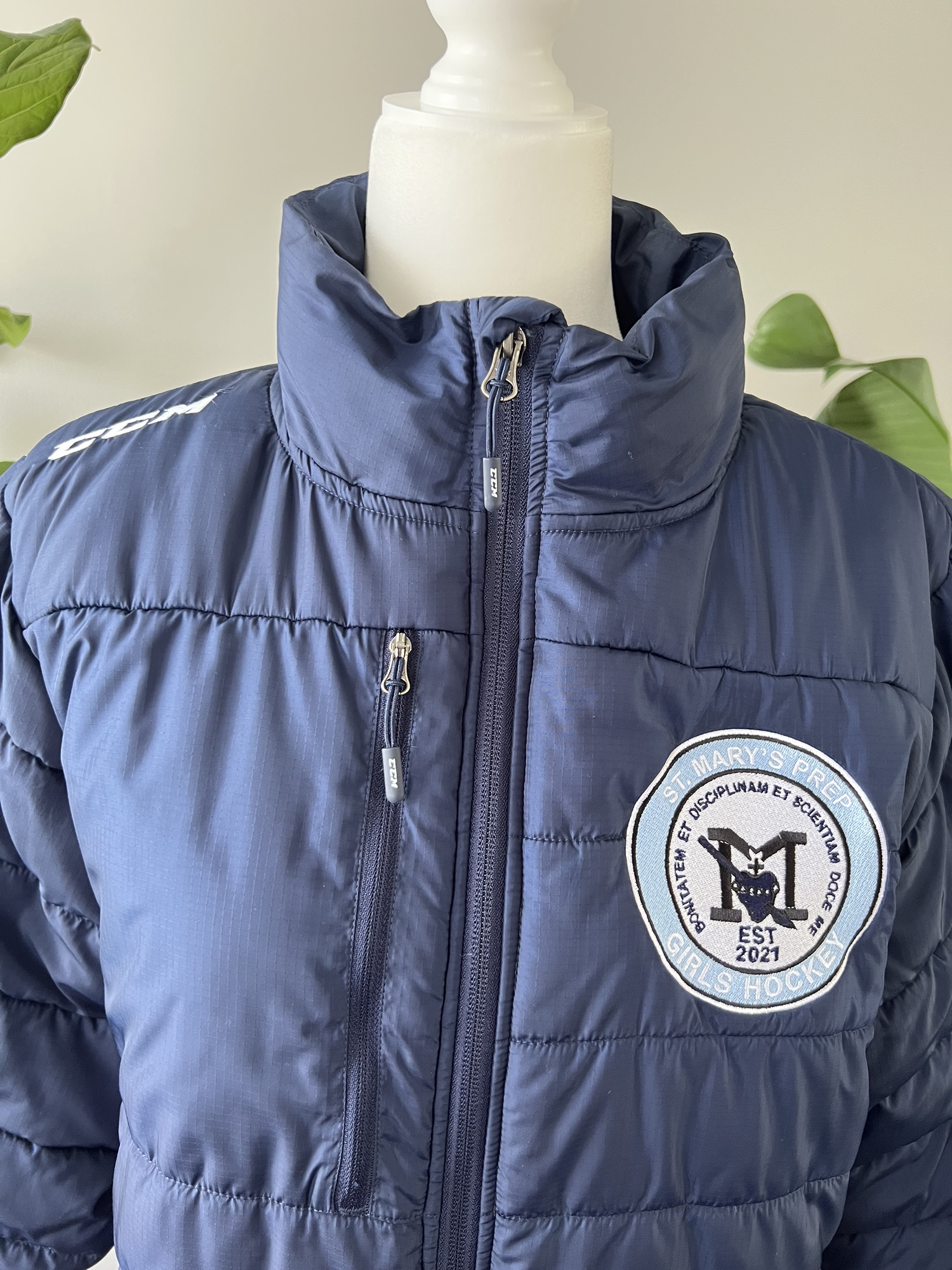 CCM Adult Small Navy Blue Team Puffer Jacket Hockey SidelineSwap