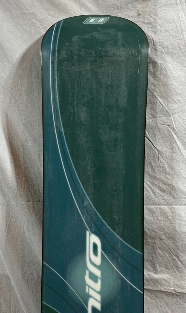 Nitro Hazard 142cm TwinTip Freestyle AllMountain Snowboard Deck Fast