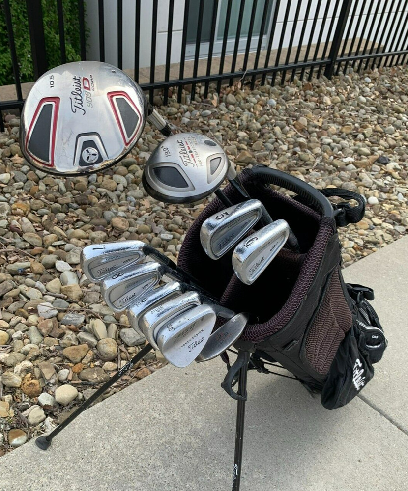 Complete Set of Titleist Golf Clubs + Bag SidelineSwap