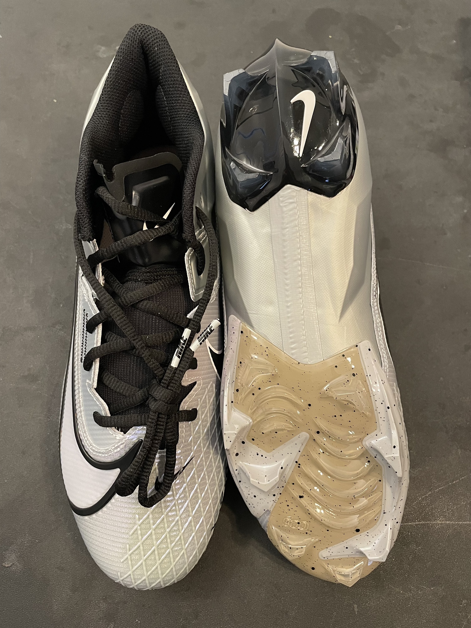 Nike Vapor Edge 360 2 “Light Smoke” Football Cleats Size 11 SidelineSwap