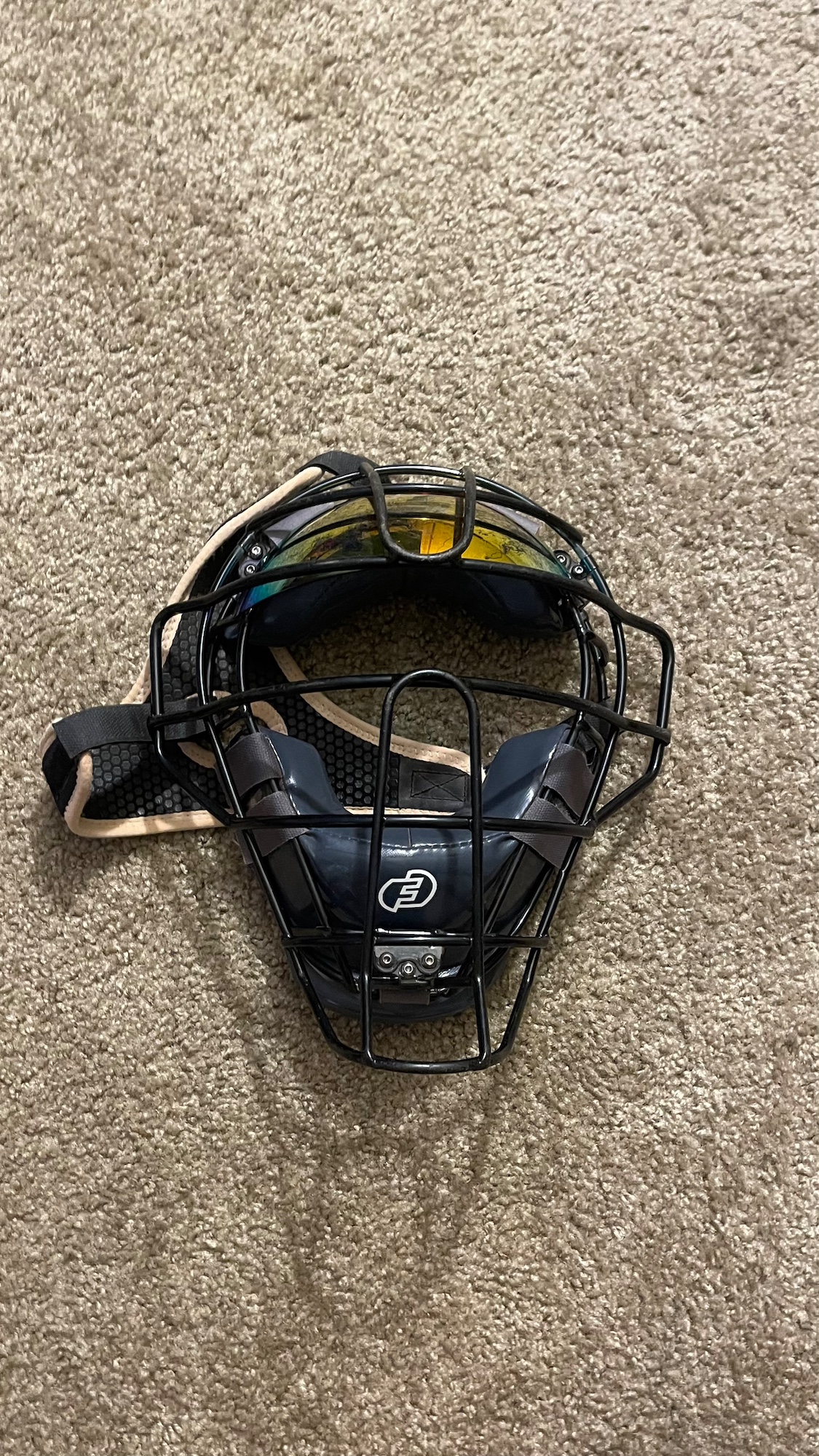 Force 3 pro gear mask SidelineSwap