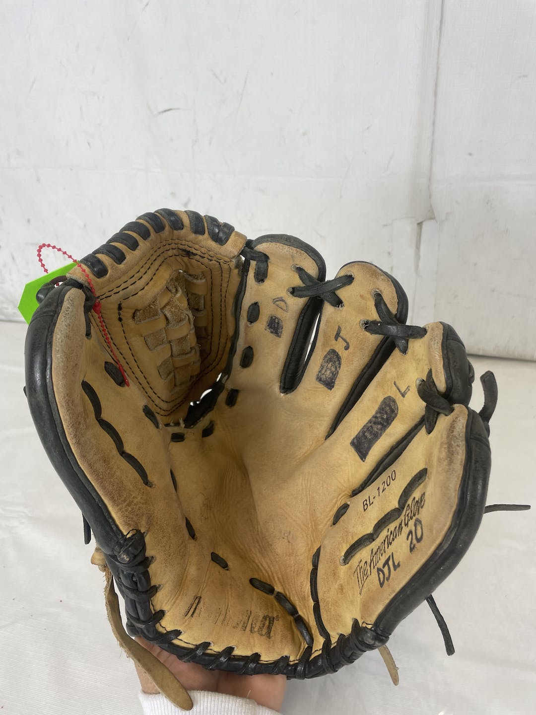 Used Nokona Bl1200 12" Leather Baseball Fielders Glove SidelineSwap