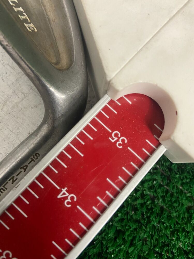 Spalding TRUFLITE Pitching Wedge RH Stiff Steel 35.5" With New Grip