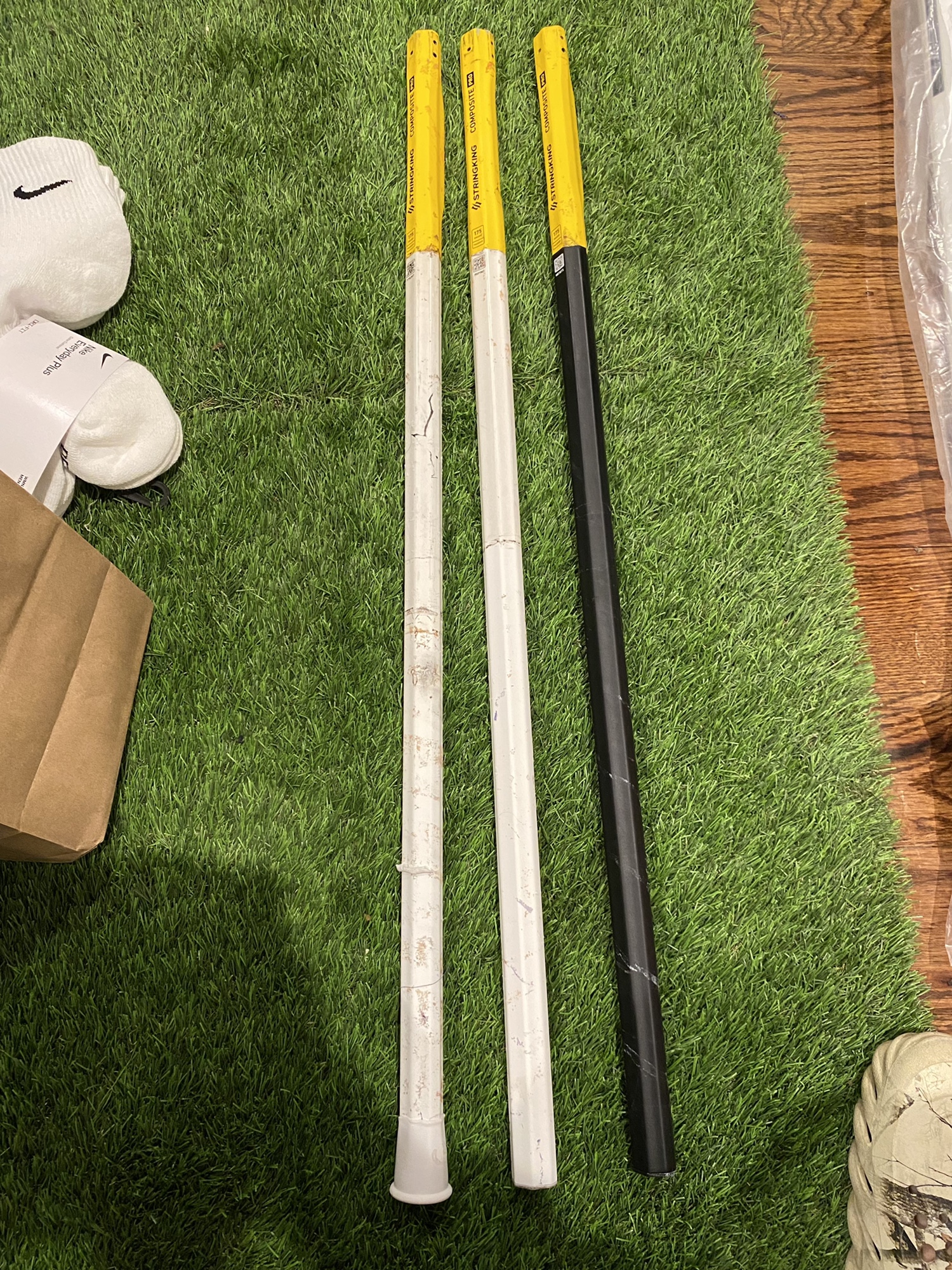 Used StringKing Composite Pro Faceoff Shaft SidelineSwap