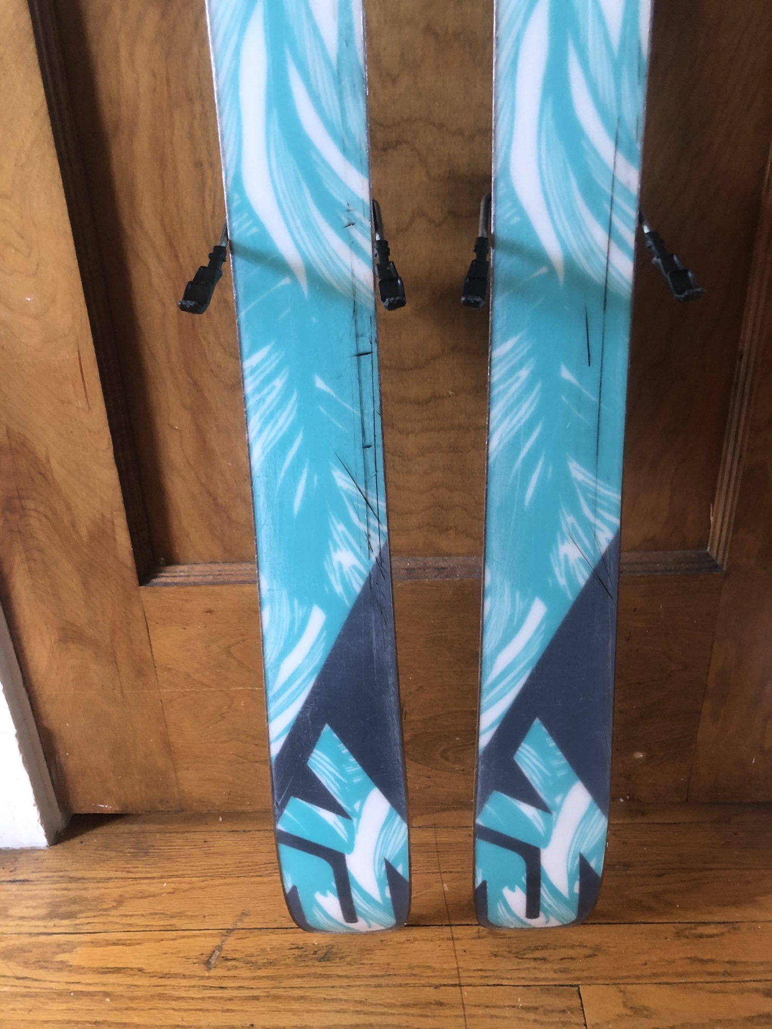 K2 Empress 149cm with Adjustable Marker Gripwalk Bindings SidelineSwap