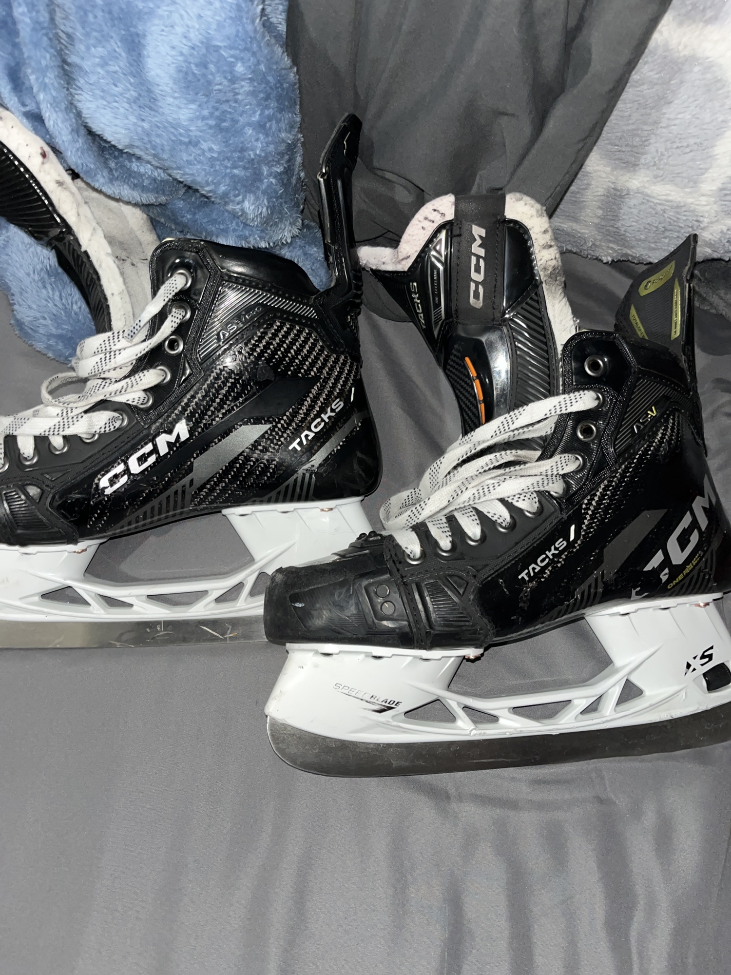 BLACKED OUT CCM SUPER TACKS ASV PRO!!! SidelineSwap