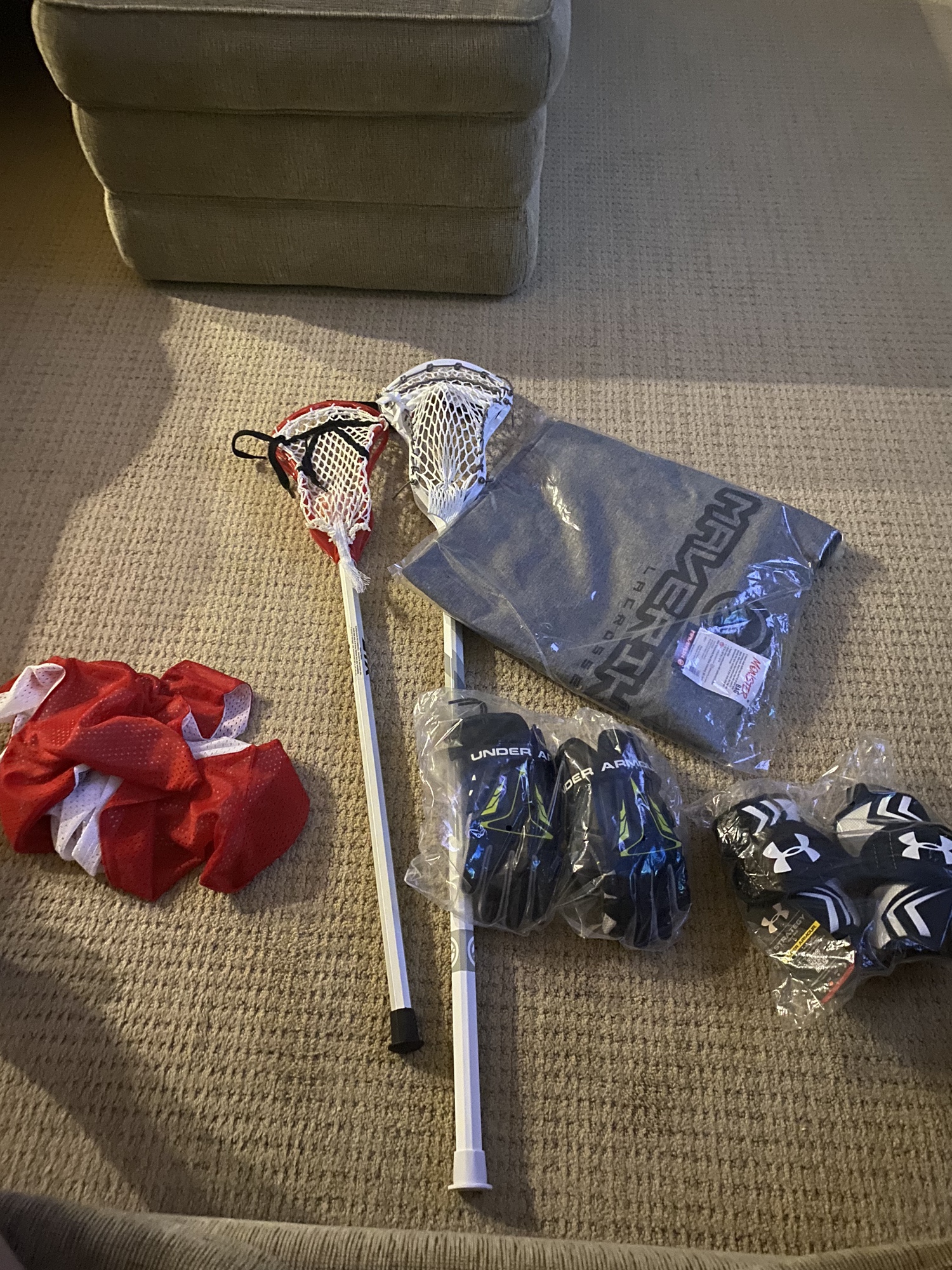 Starter Lacrosse Kit Including Stick, Fiddle Stick,Elbow Pads,gloves