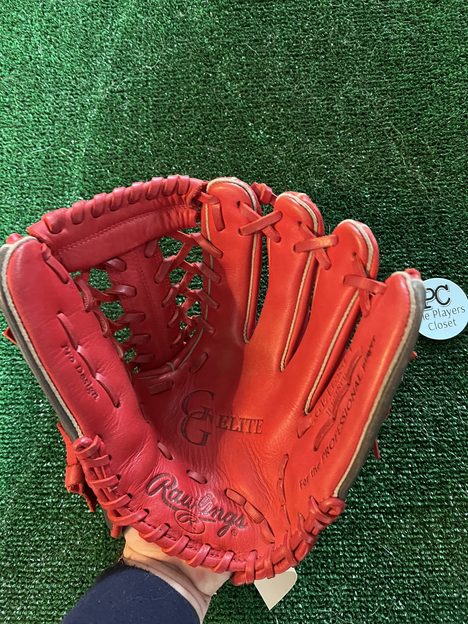 Used Rawlings Gold Glove Elite Right Hand Throw Baseball Glove 11.5