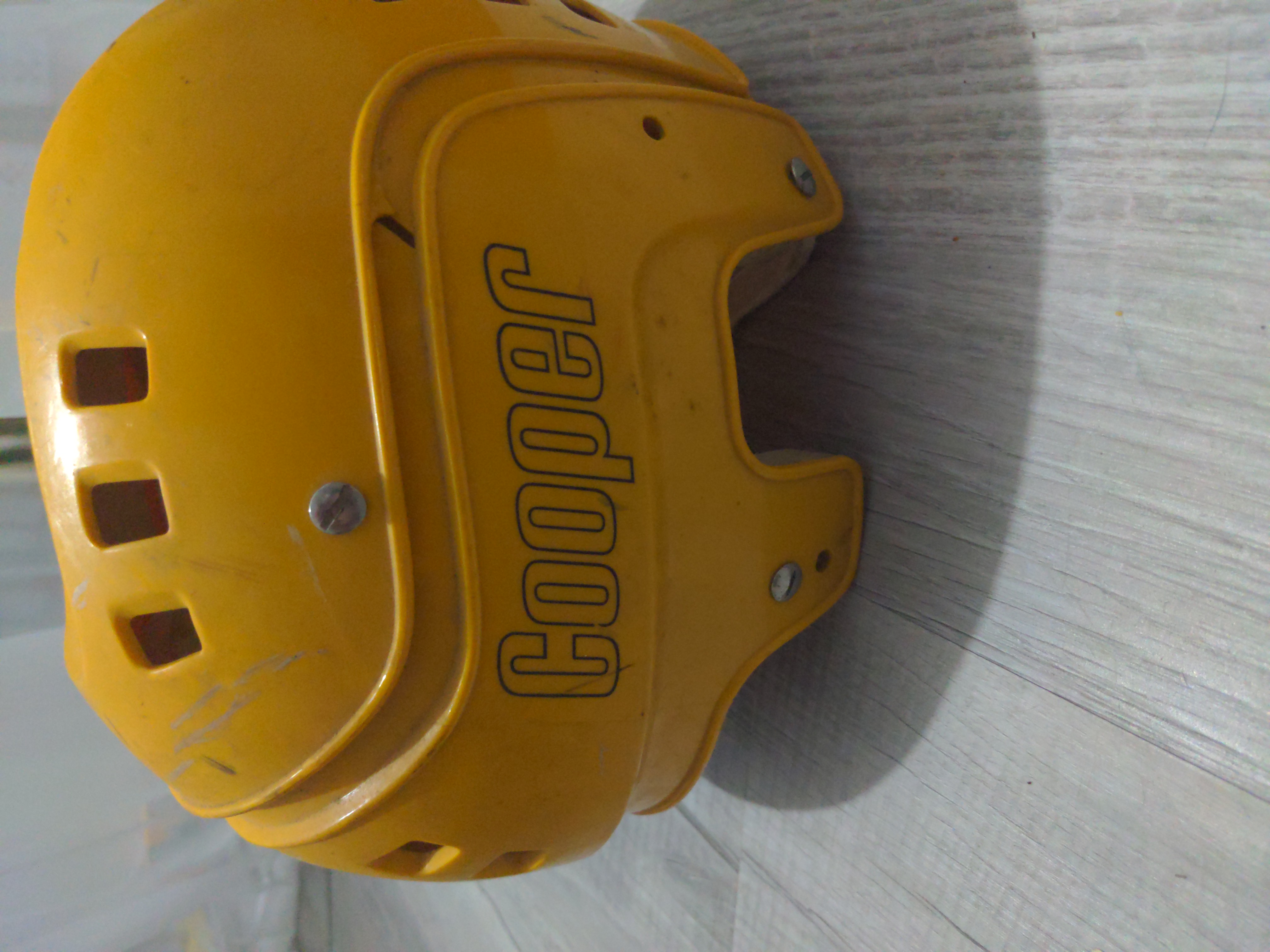 RARE Cooper SK 600 SK600 Yellow Hockey Helmet Vintage SidelineSwap