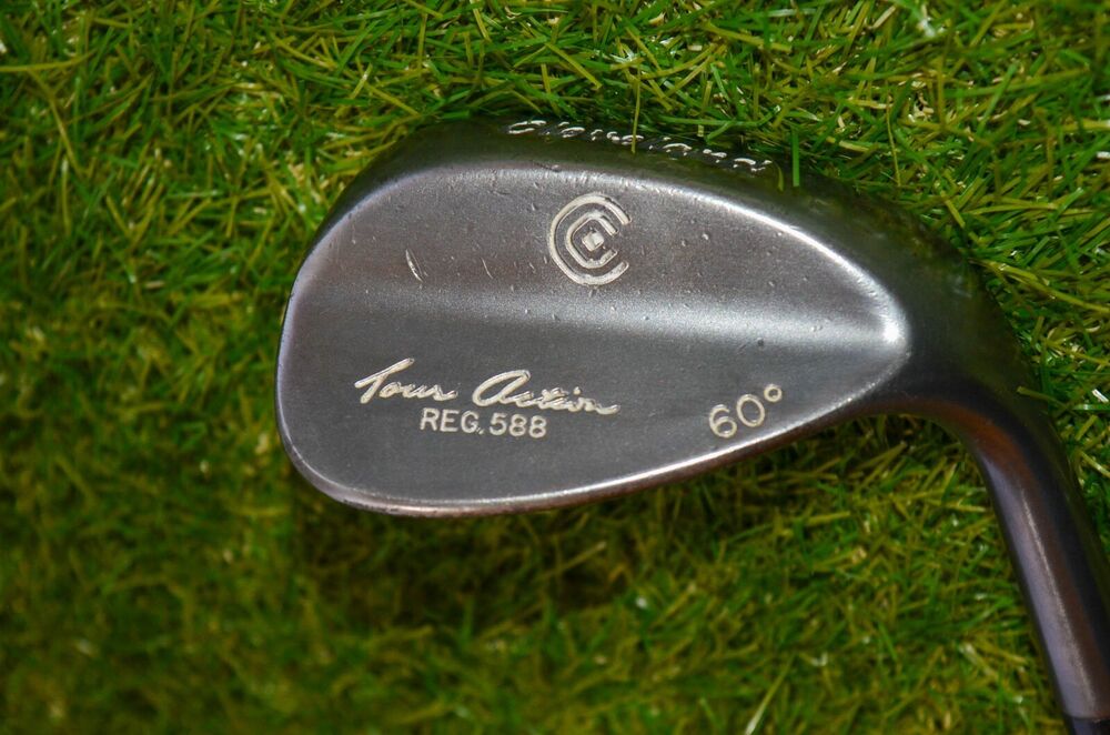 Cleveland Tour Action Reg.588 60 Wedge RH 35" Steel Wedge Golf Pride