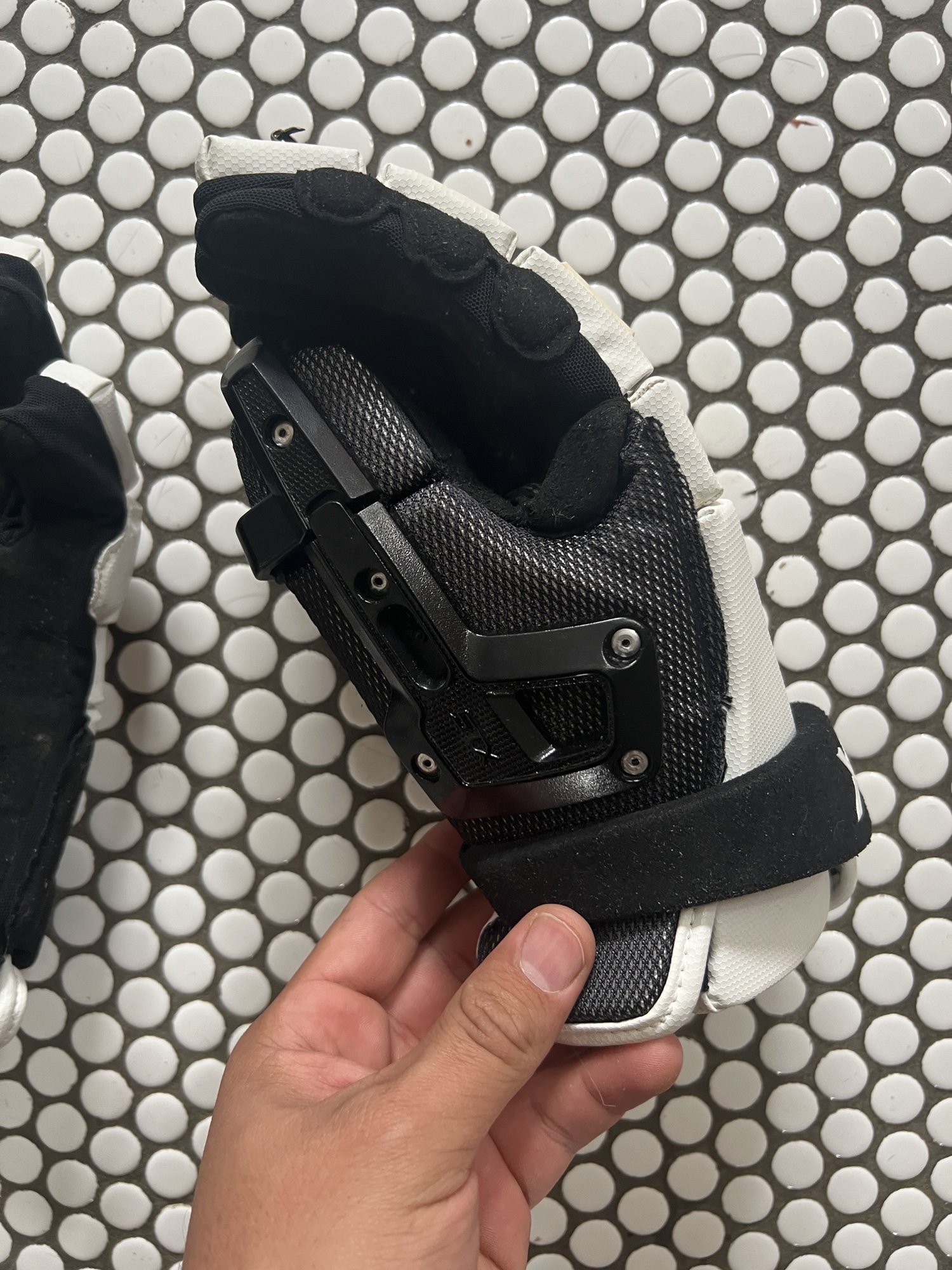 Used STX Shield Goalie Gloves SidelineSwap