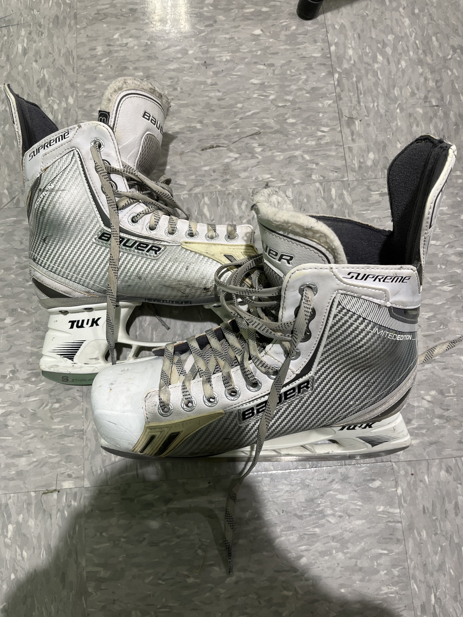 Limited Edition Bauer Supreme One.6 Hockey Skates 8.0D SidelineSwap