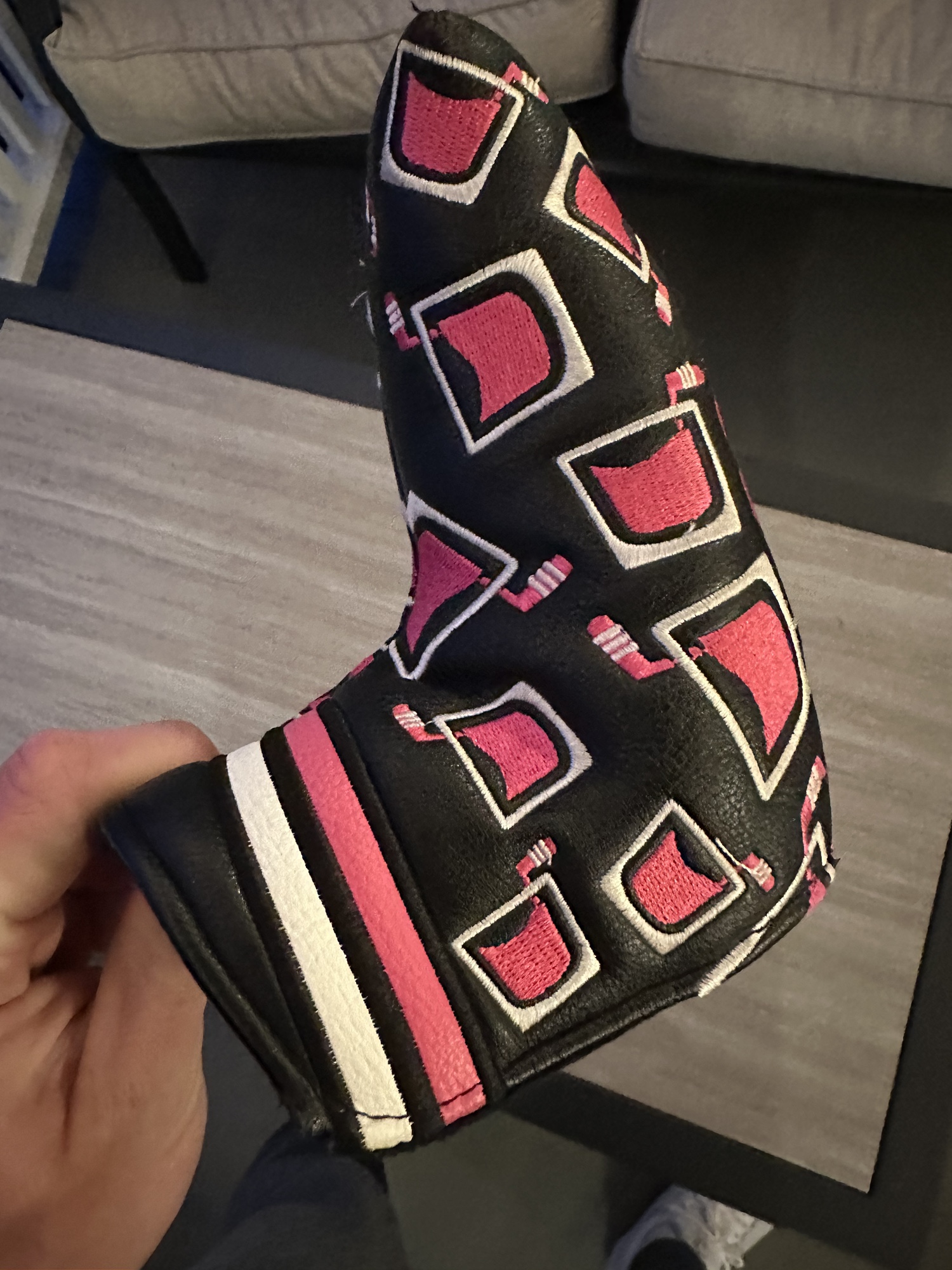 Barstool Spittin Chiclets Pink Whitney Blade Putter Head Cover