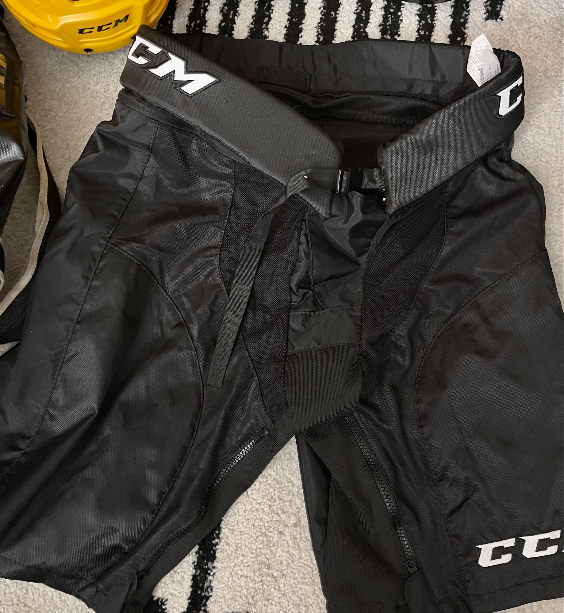 CCM Jetspeed Girdle Shell SidelineSwap