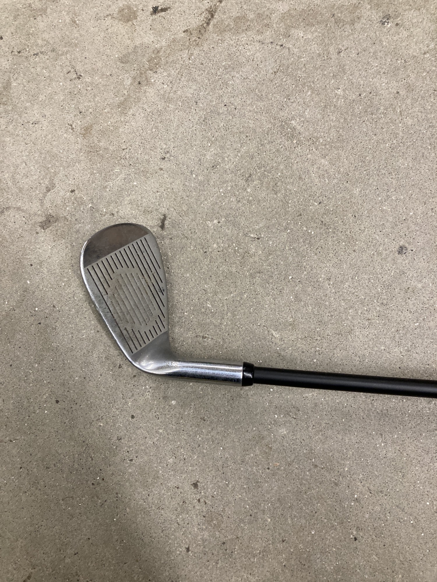 Top Flite Right Clubs (6 Club) Junior Set SidelineSwap