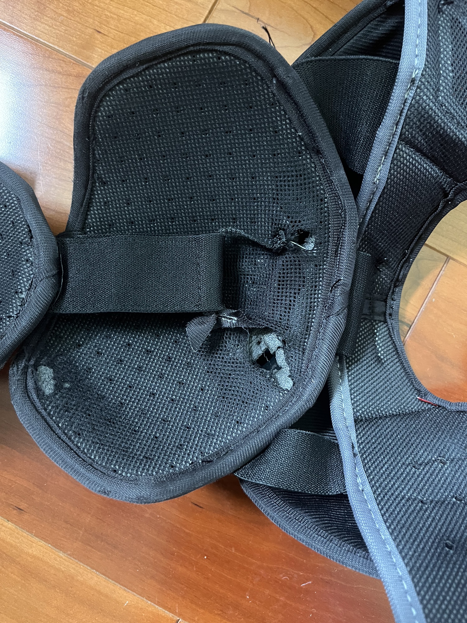 CCM QLT Shoulder Pads SidelineSwap