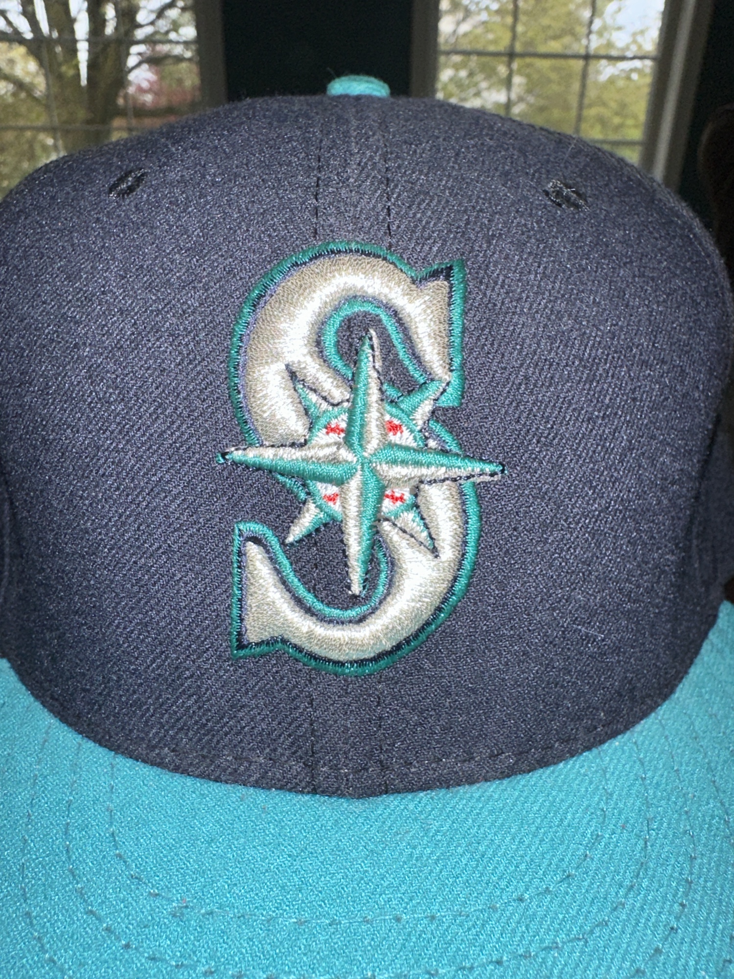 2012 Seattle Mariners Alternate hat SidelineSwap