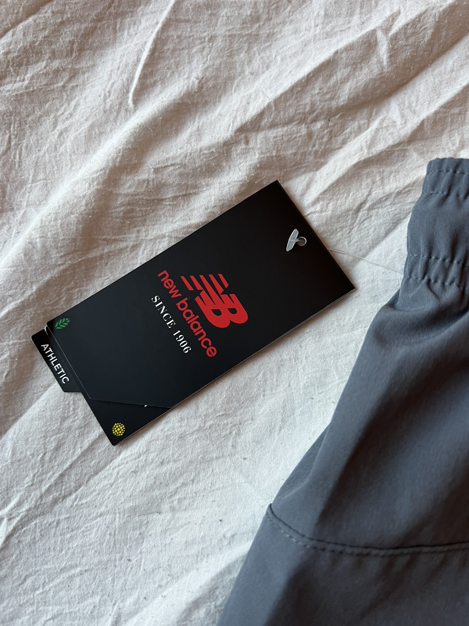 Men’s Medium Gray New Balance Running Shorts SidelineSwap