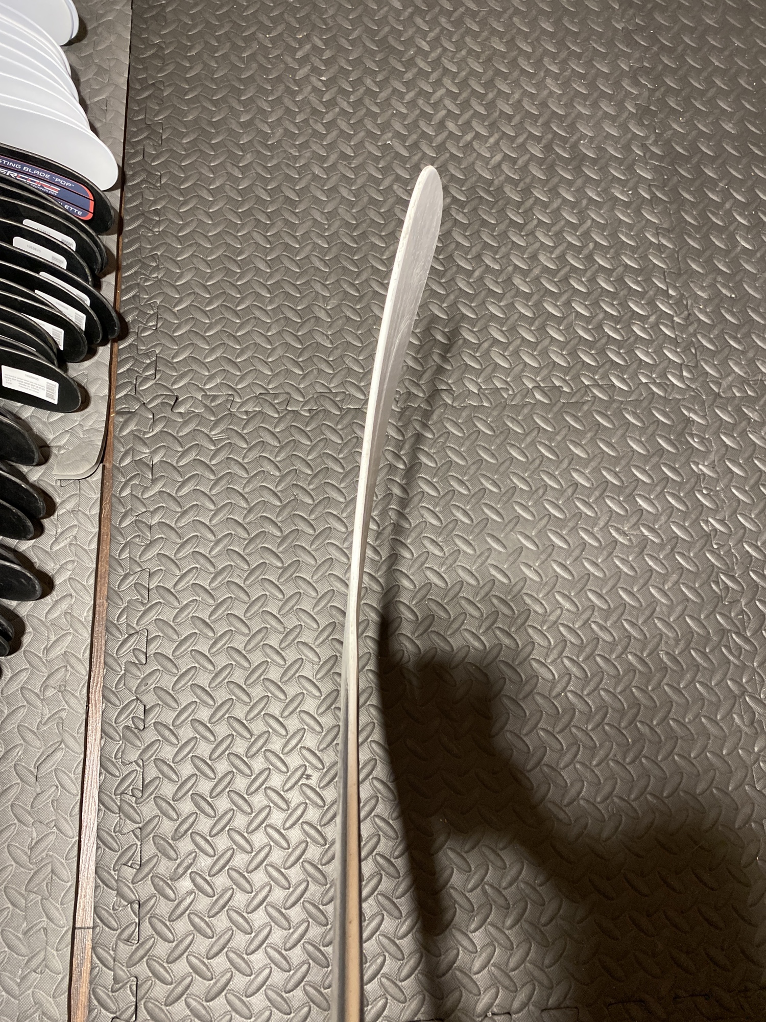 New Ccm E3.9 Goalie Stick P1 27” Foam Core SidelineSwap