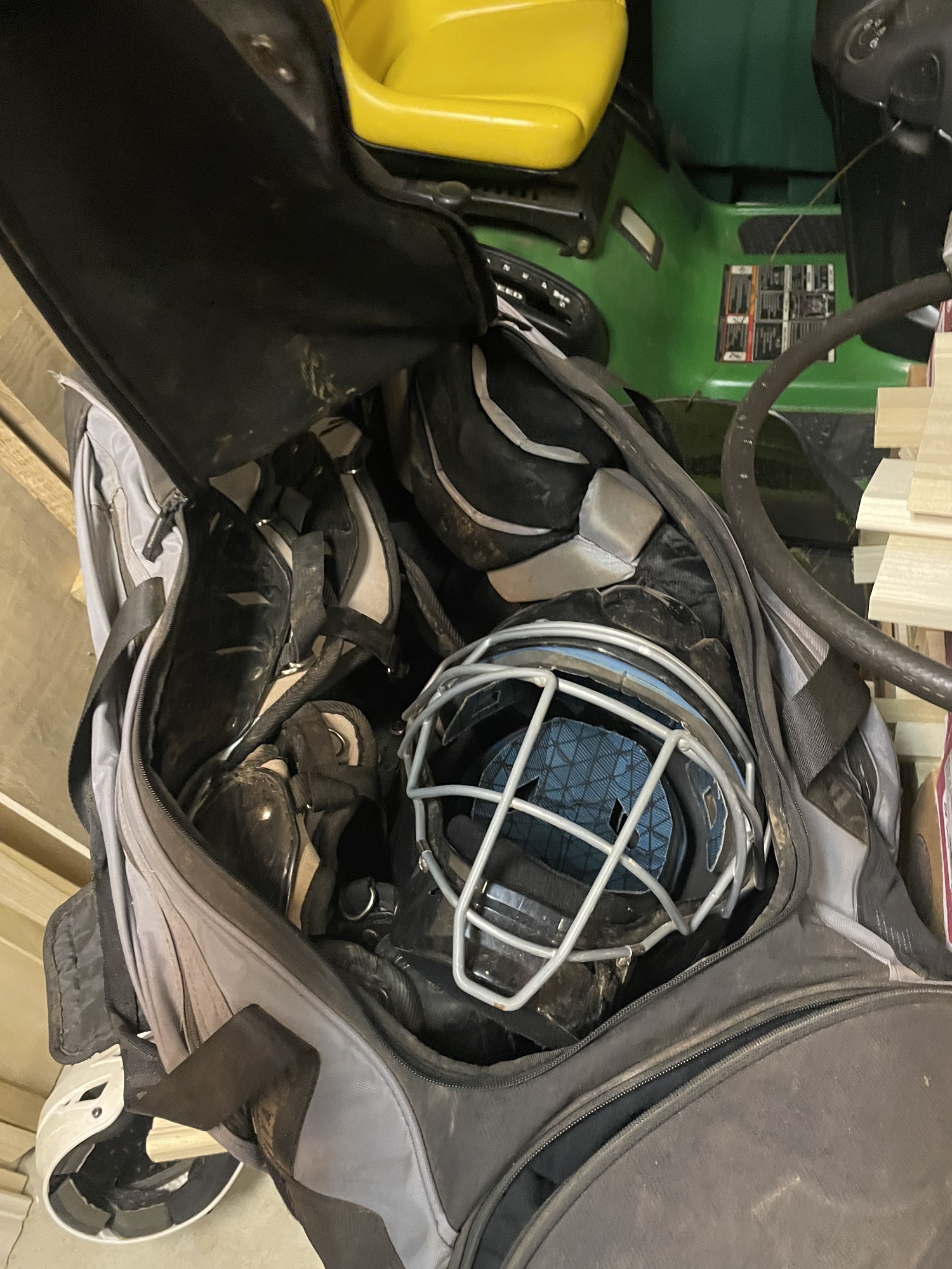 Catchers gear Full Set (Men) SidelineSwap