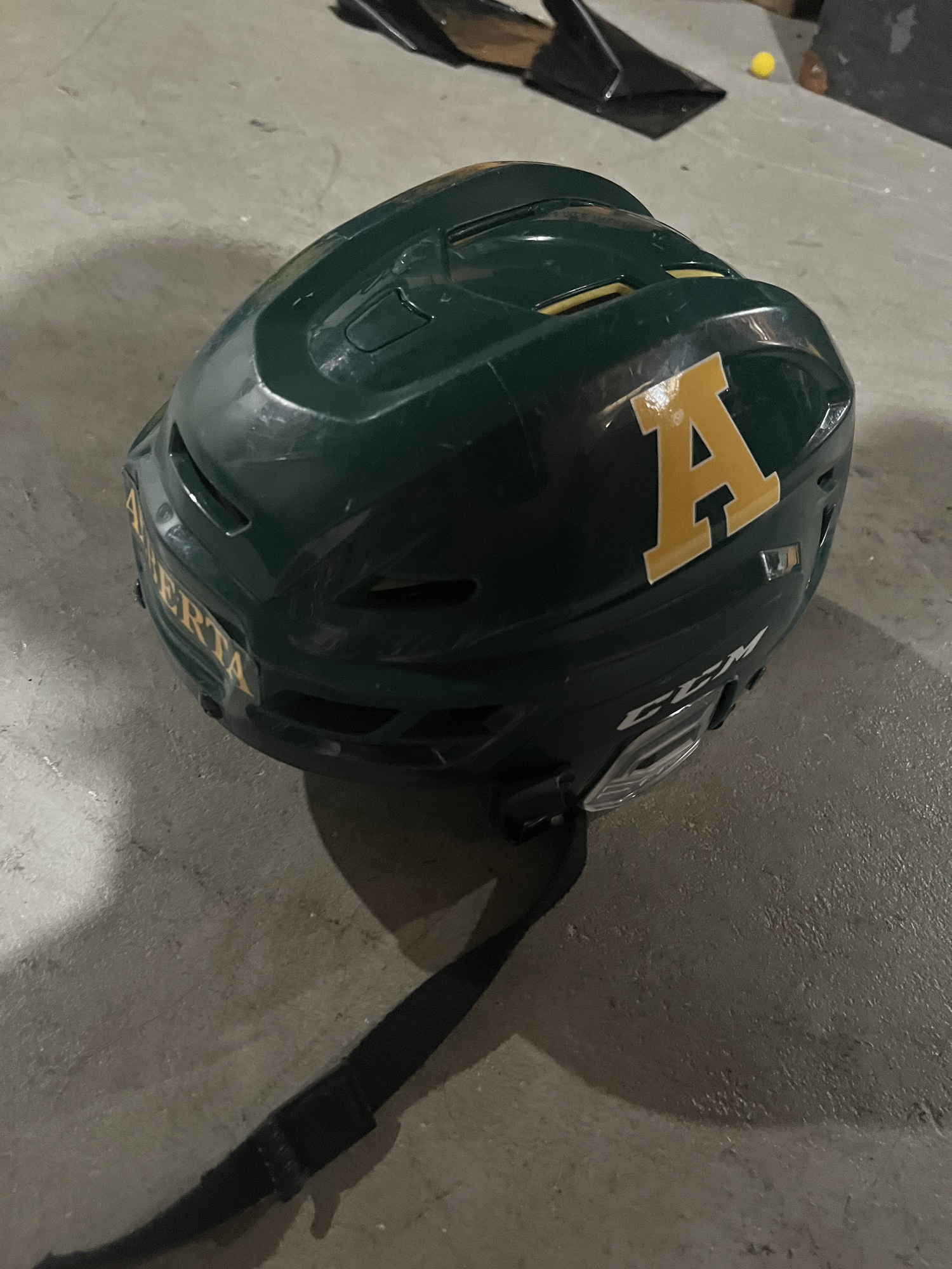 Used Medium CCM Pro Stock Tacks 310 Helmet SidelineSwap