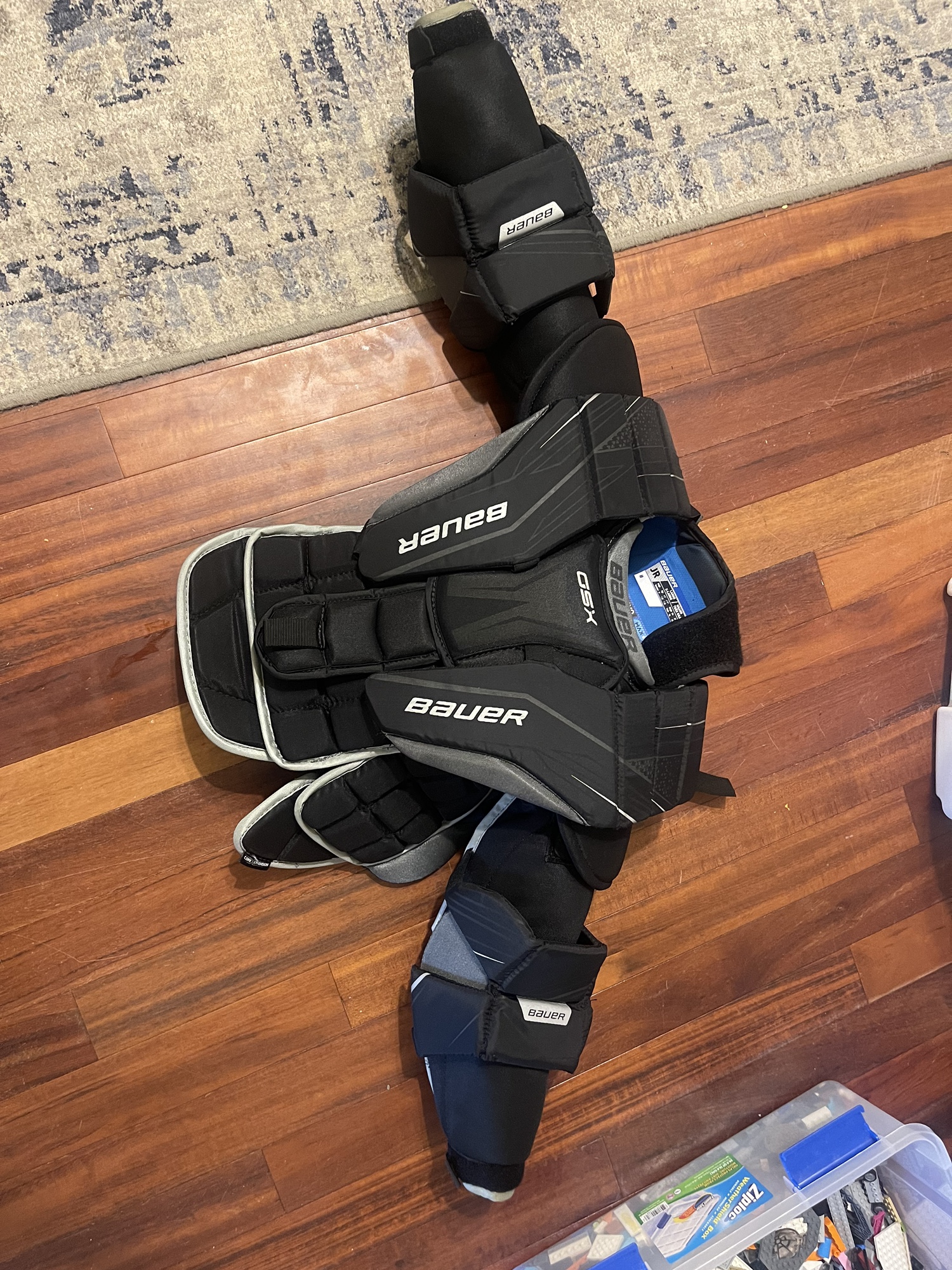 Used Large/Extra Large Bauer GSX Goalie Chest Protector SidelineSwap