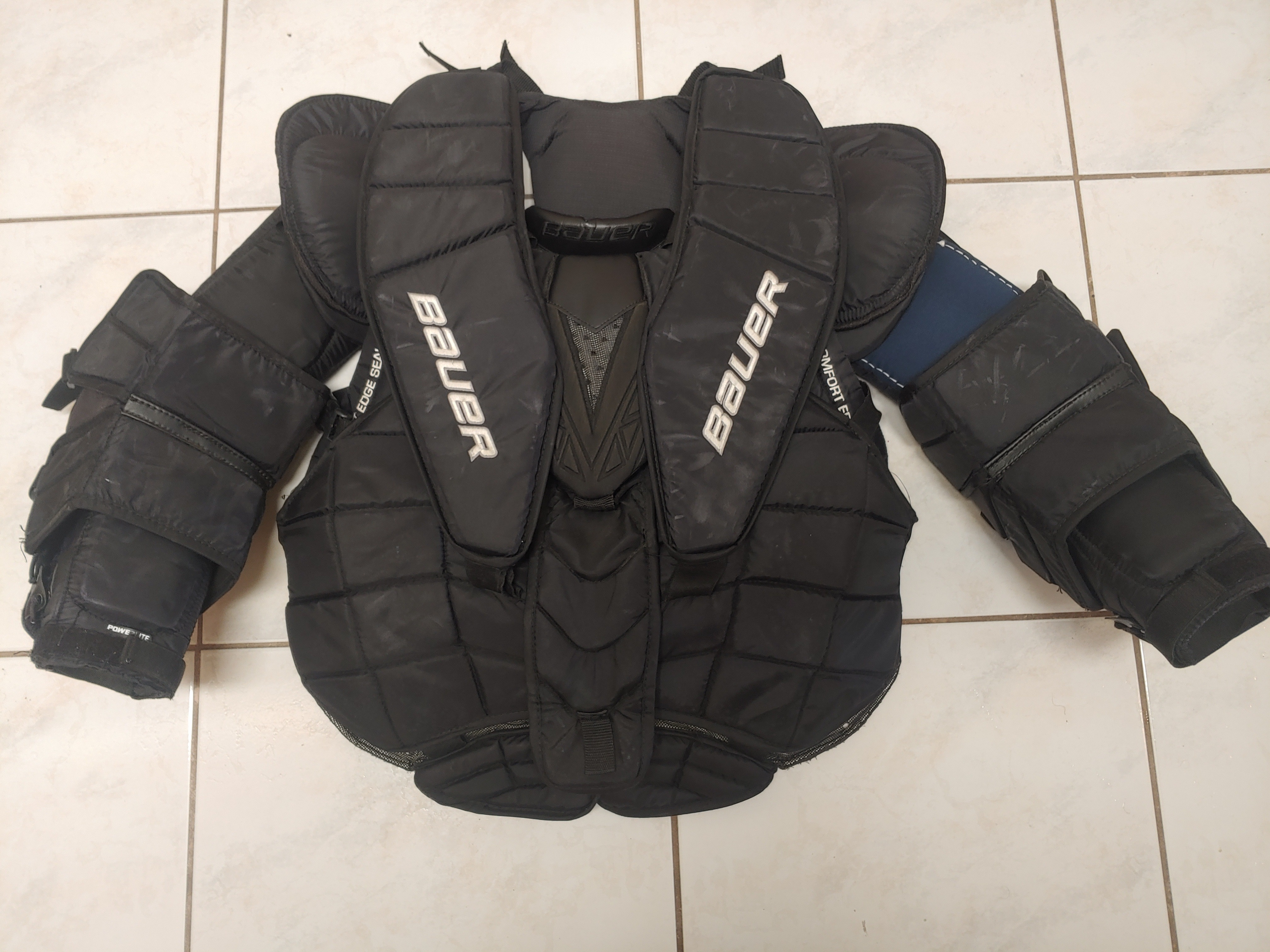 Used XL Bauer Supreme 2S Pro Goalie Chest Protector Pro Stock