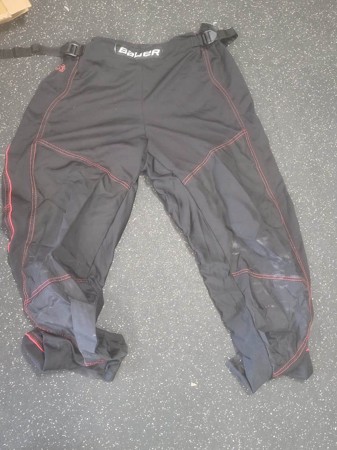 Used Bauer Xr3 Lg Street Hockey Pants And Girdles SidelineSwap