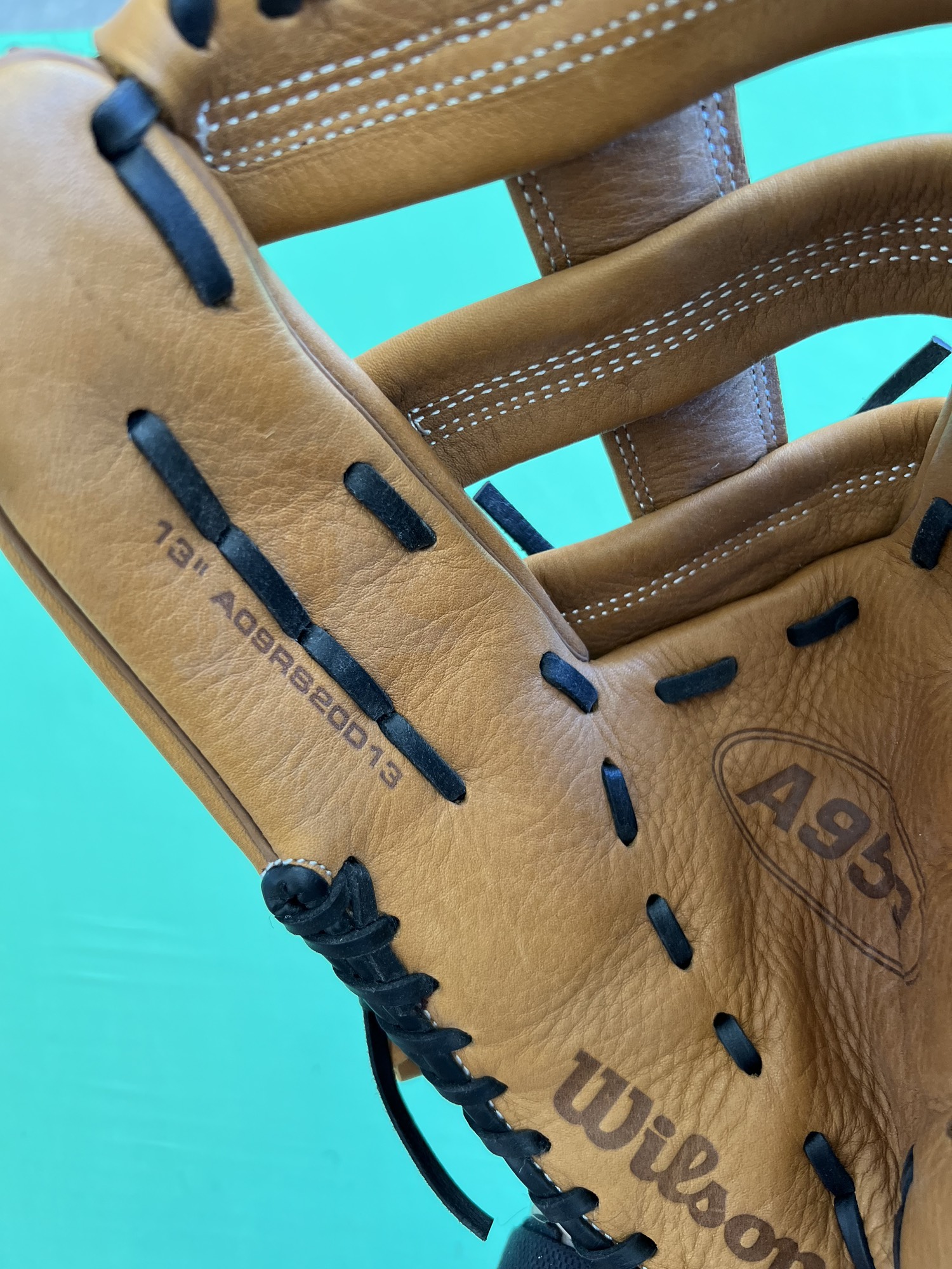 Used Wilson A950 Right Hand Throw Outfield Baseball Glove 13" SidelineSwap