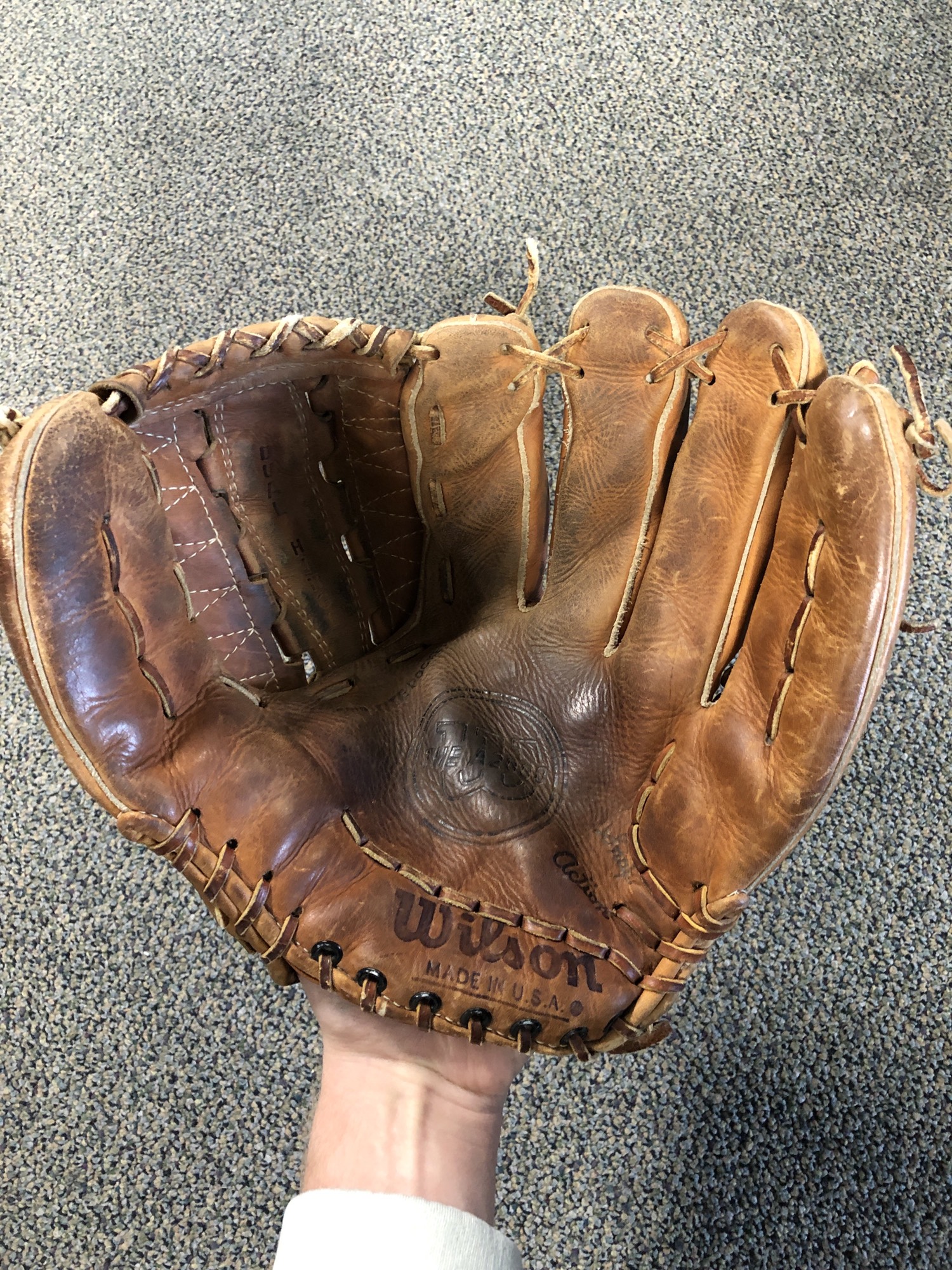 Used Wilson THE A2000 Right Hand Throw Outfield Softball Glove 13