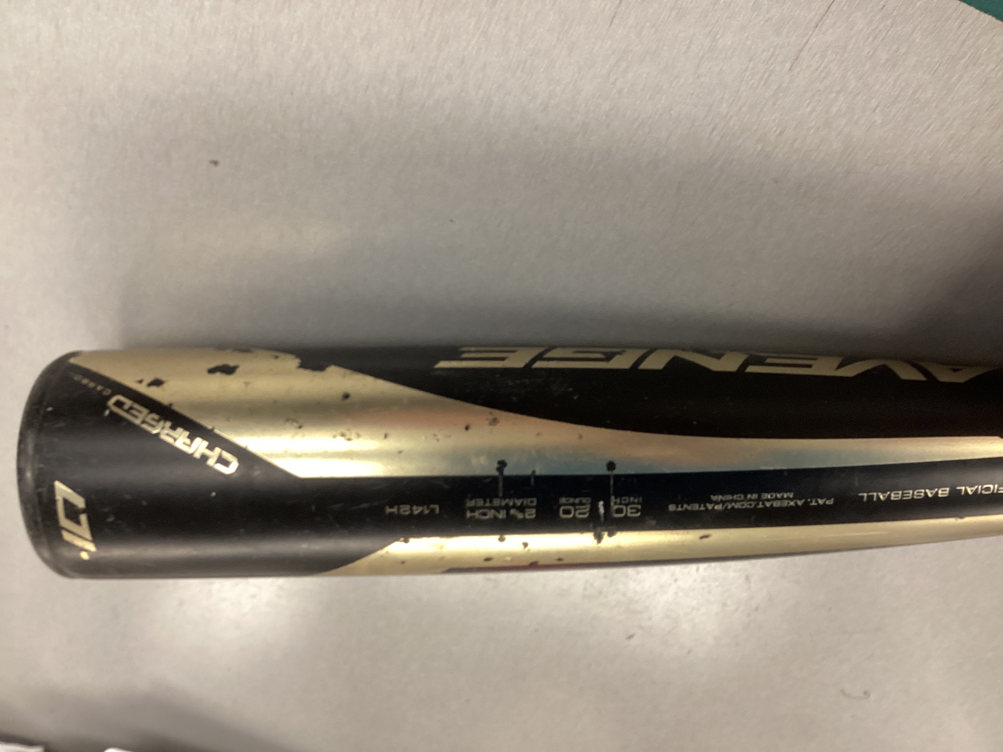 axe-used-10-30-2-5-8-barrel-bat-sidelineswap