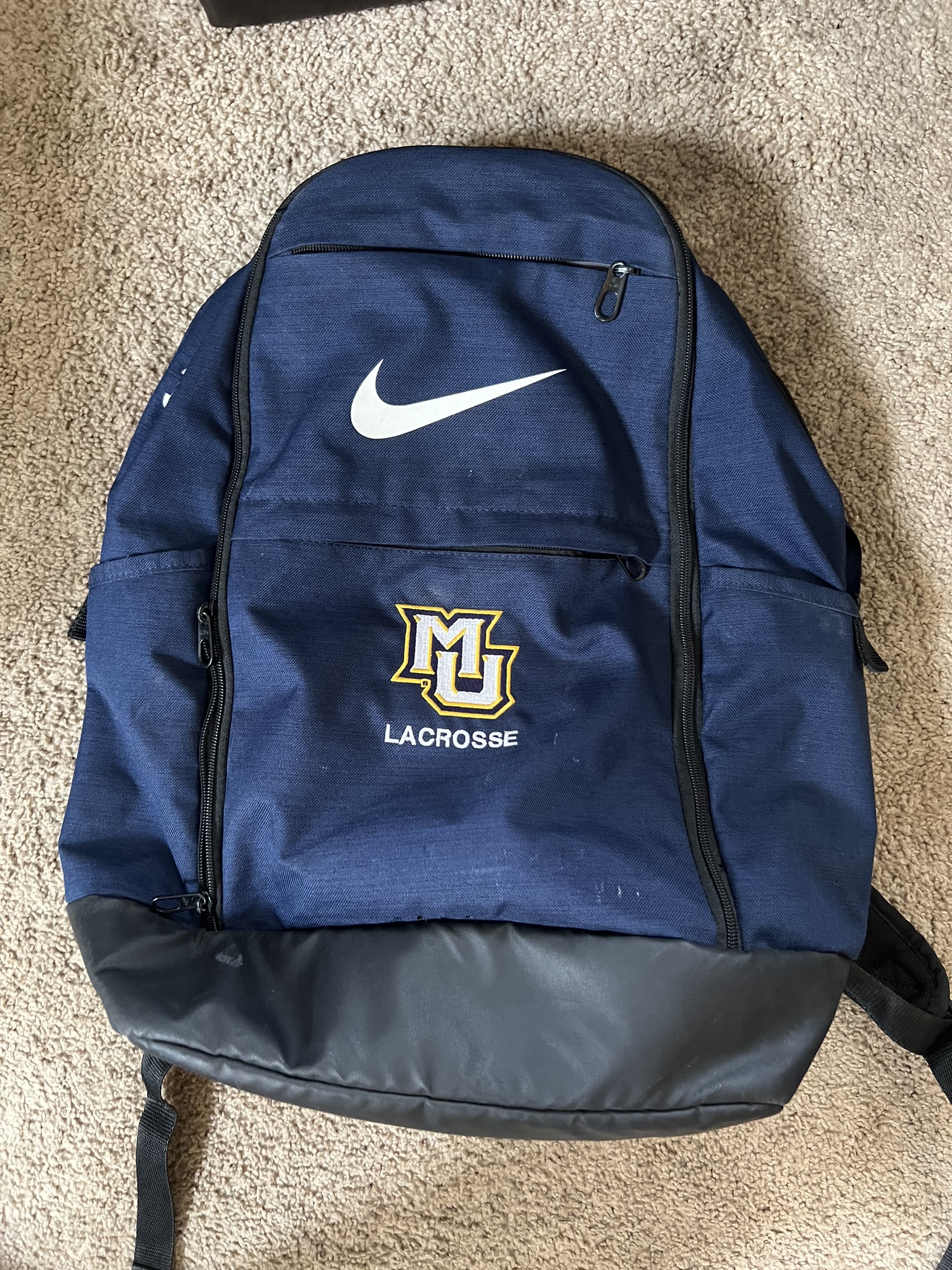 Team Issues Blue New Large/Extra Large Nike Backpack SidelineSwap