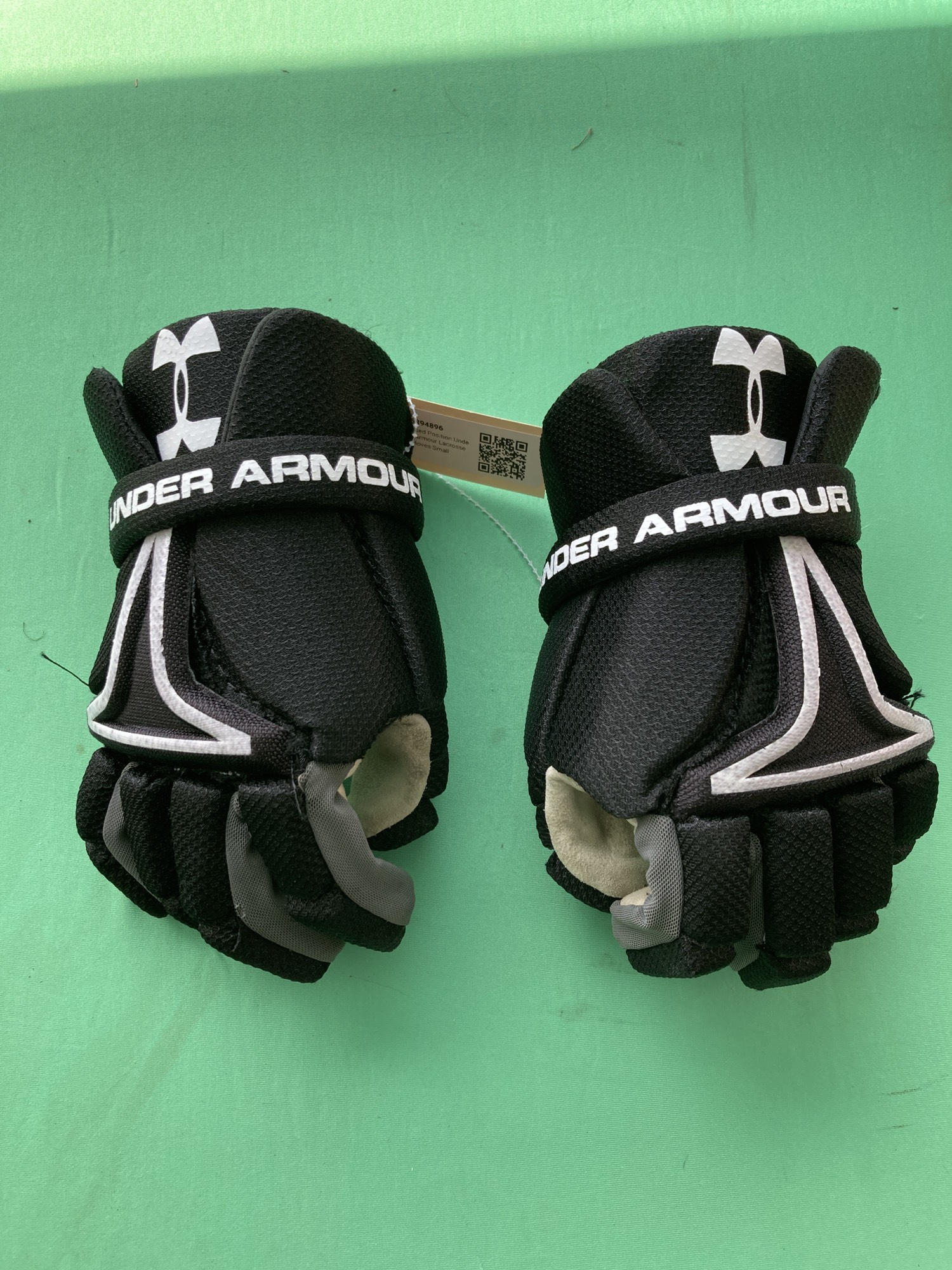 Used Position Under Armour Lacrosse Gloves Small SidelineSwap