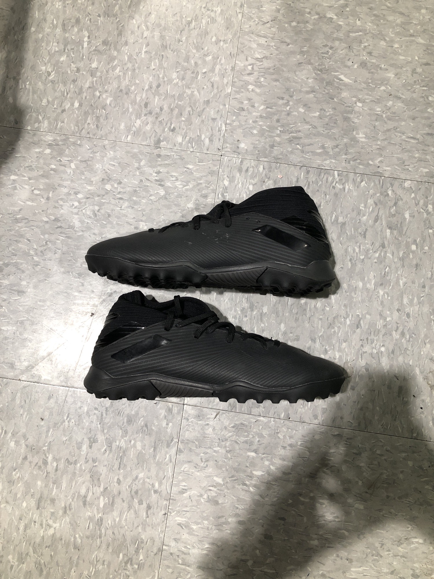 Used Adult Men's 7.5 Adidas Nemeziz Turf Shoes SidelineSwap