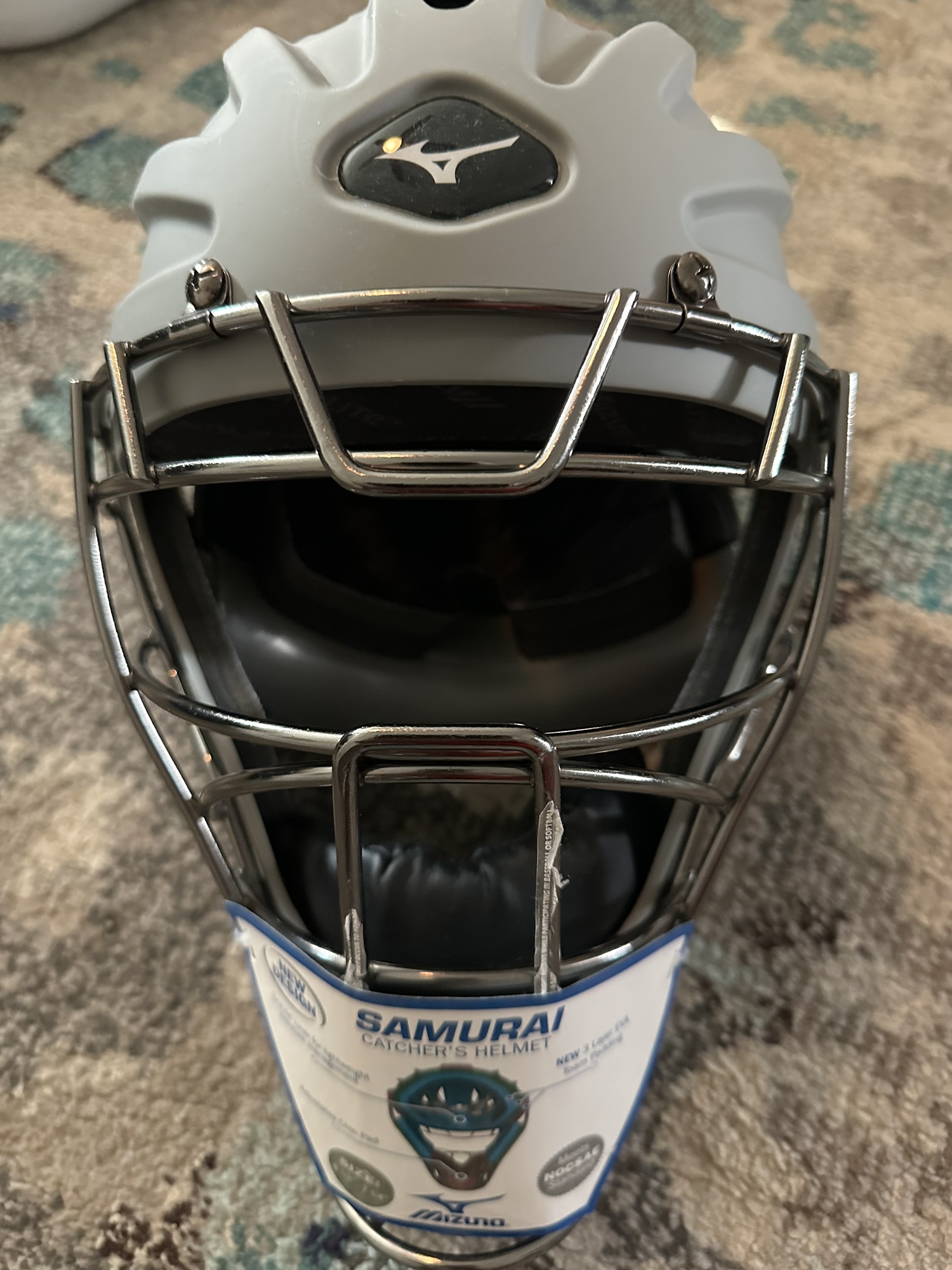Mizuno Catcher’s Samurai Catcher’s Helmet SidelineSwap