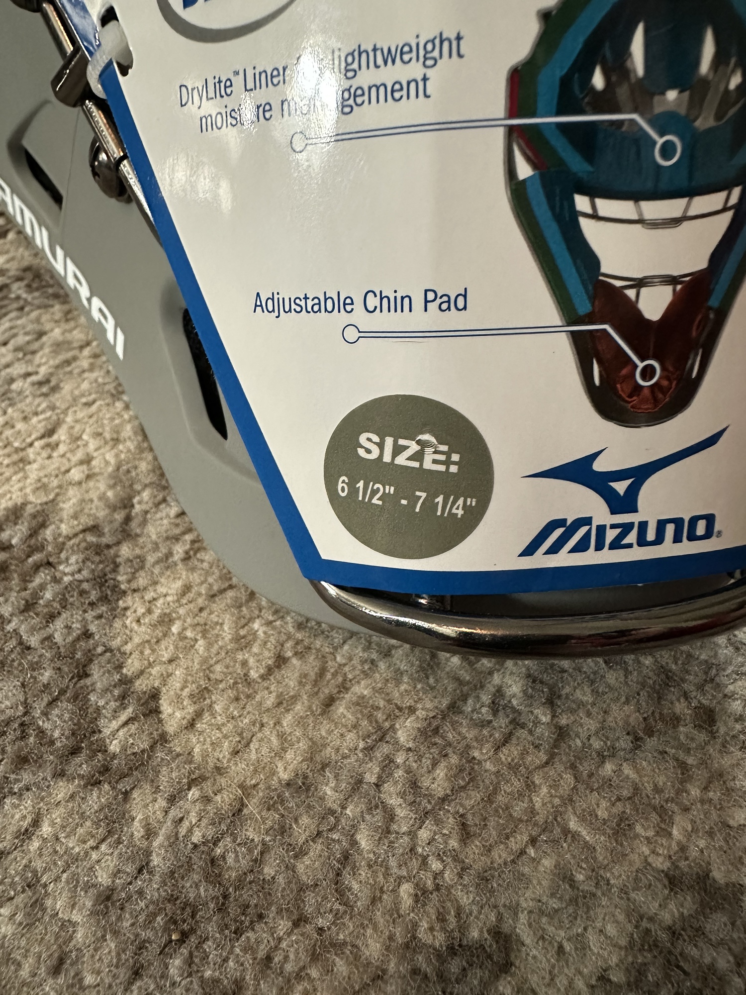 Mizuno Catcher’s Samurai Catcher’s Helmet SidelineSwap