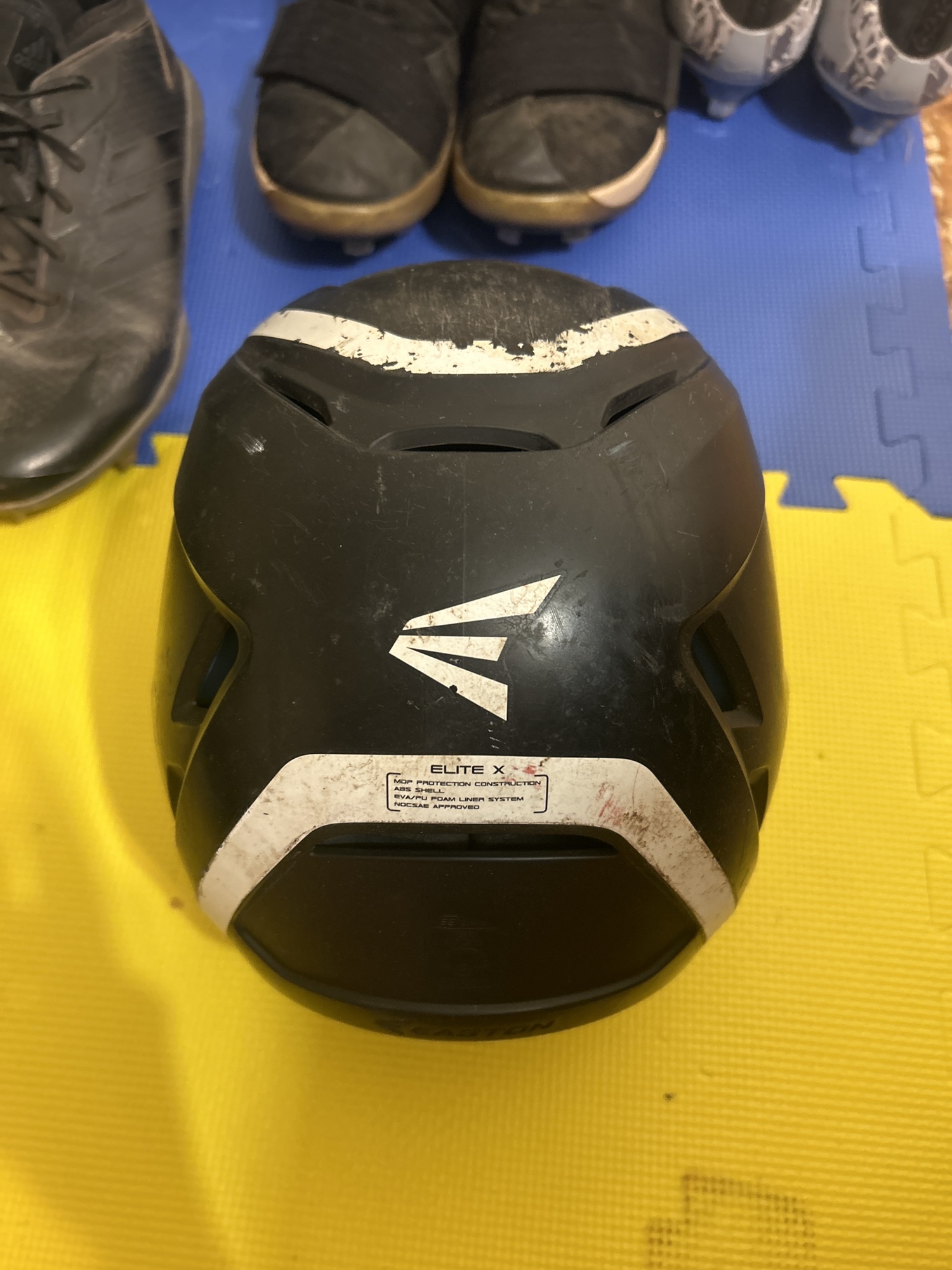 Used One Size Fits All Easton Elite X Batting Helmet SidelineSwap